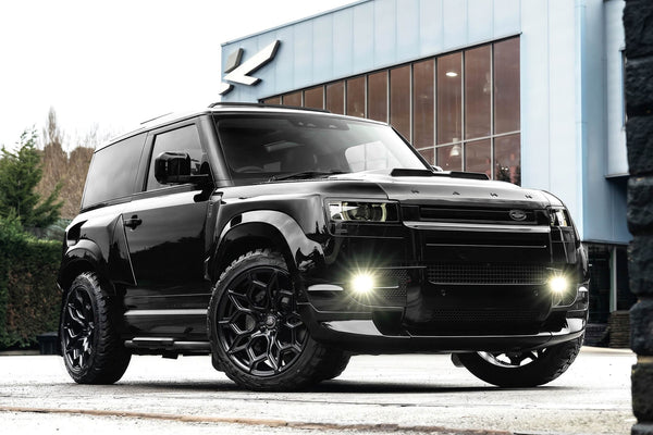 Land Rover Defender 2024