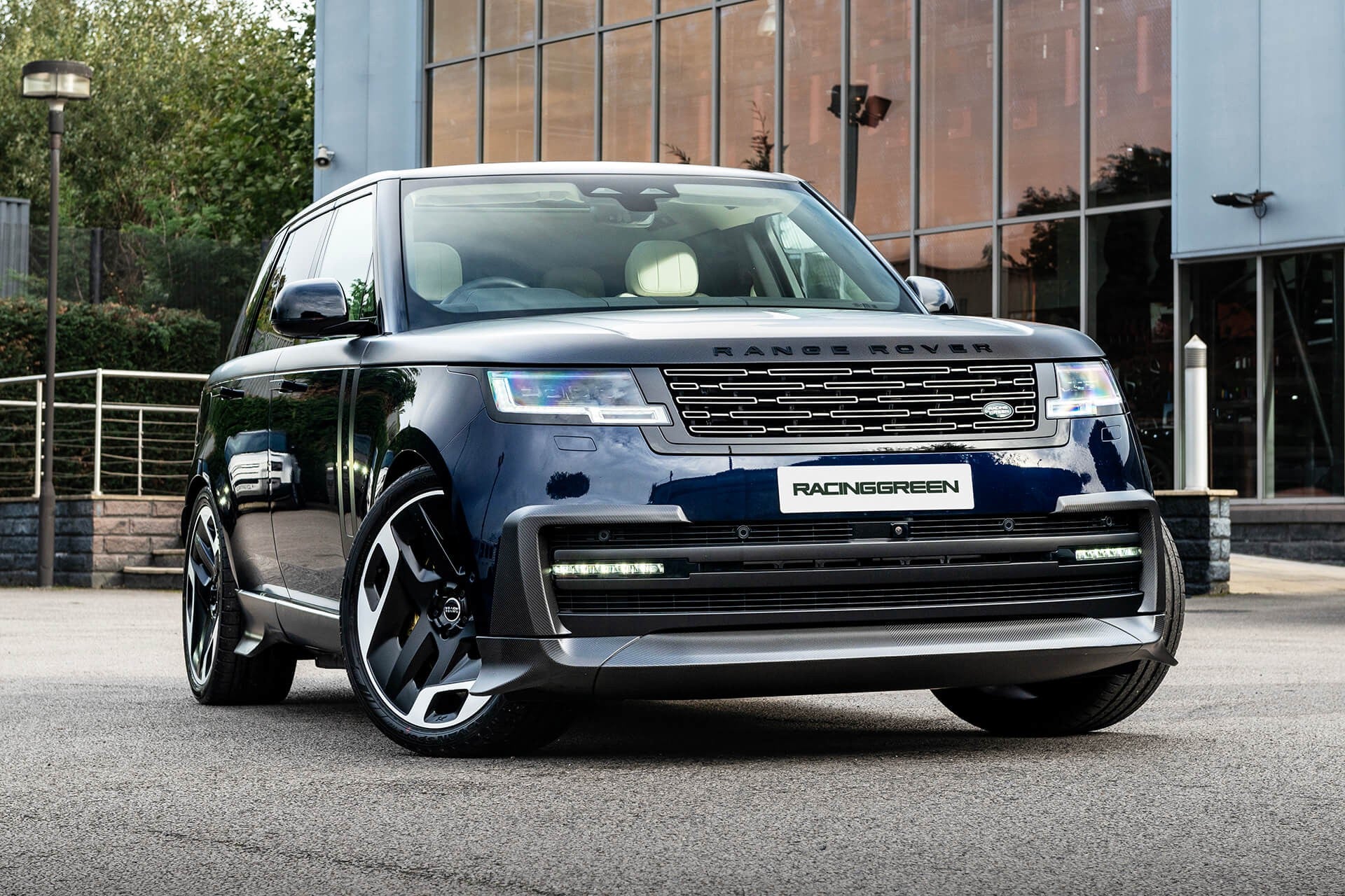Range  Rover P440e SE
