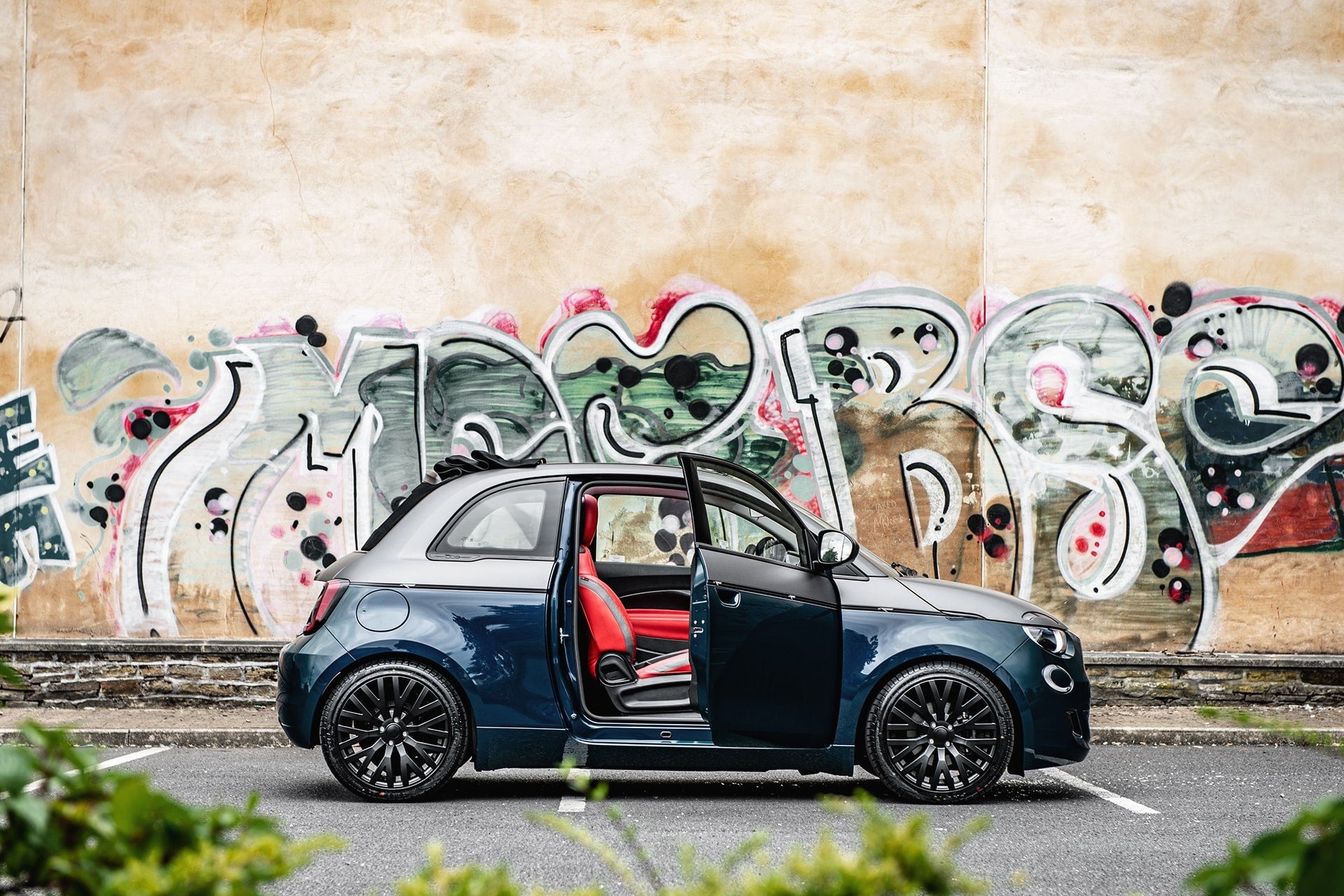 Fiat 500e C 42kWh Passion Convertible Designio by KAHN®