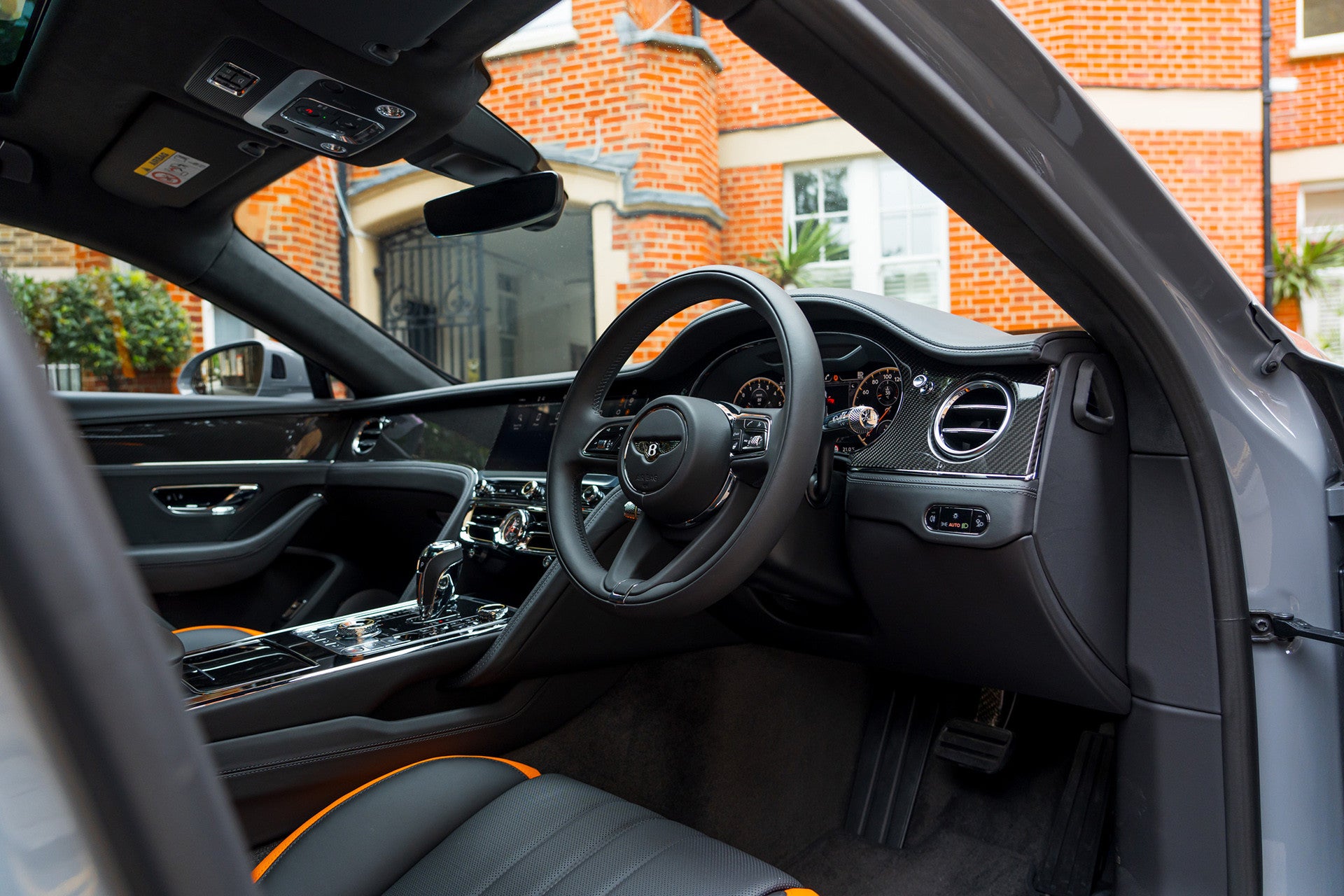 Bentley Flying Spur Carbon Edition