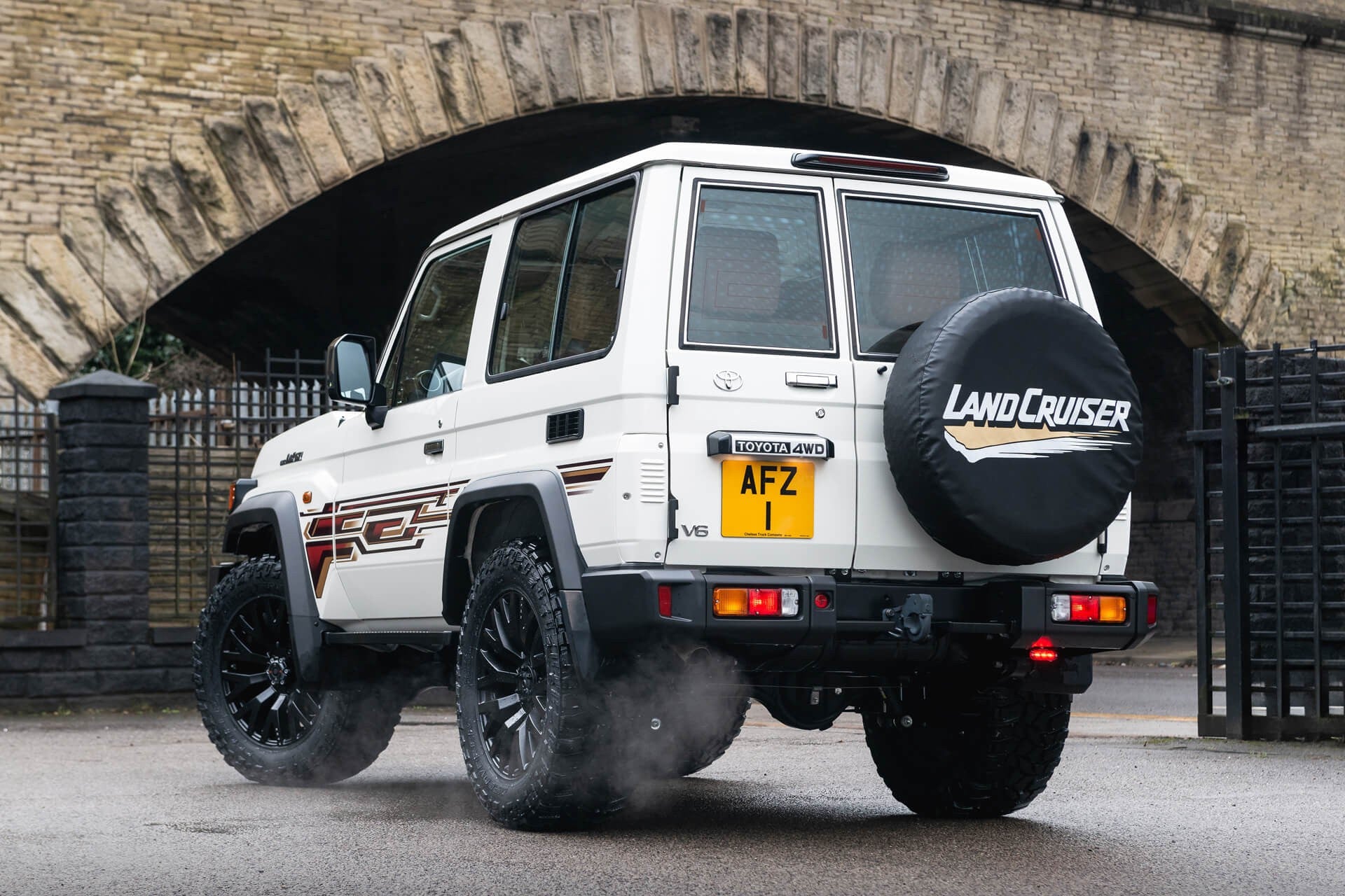 Toyota Land Cruiser 70 Series (Price excludes VAT)