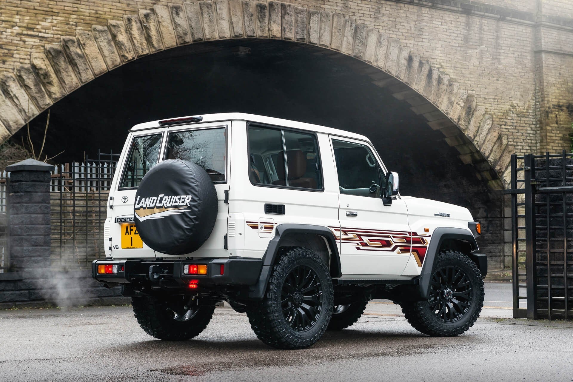 Toyota Land Cruiser 70 Series (Price excludes VAT)