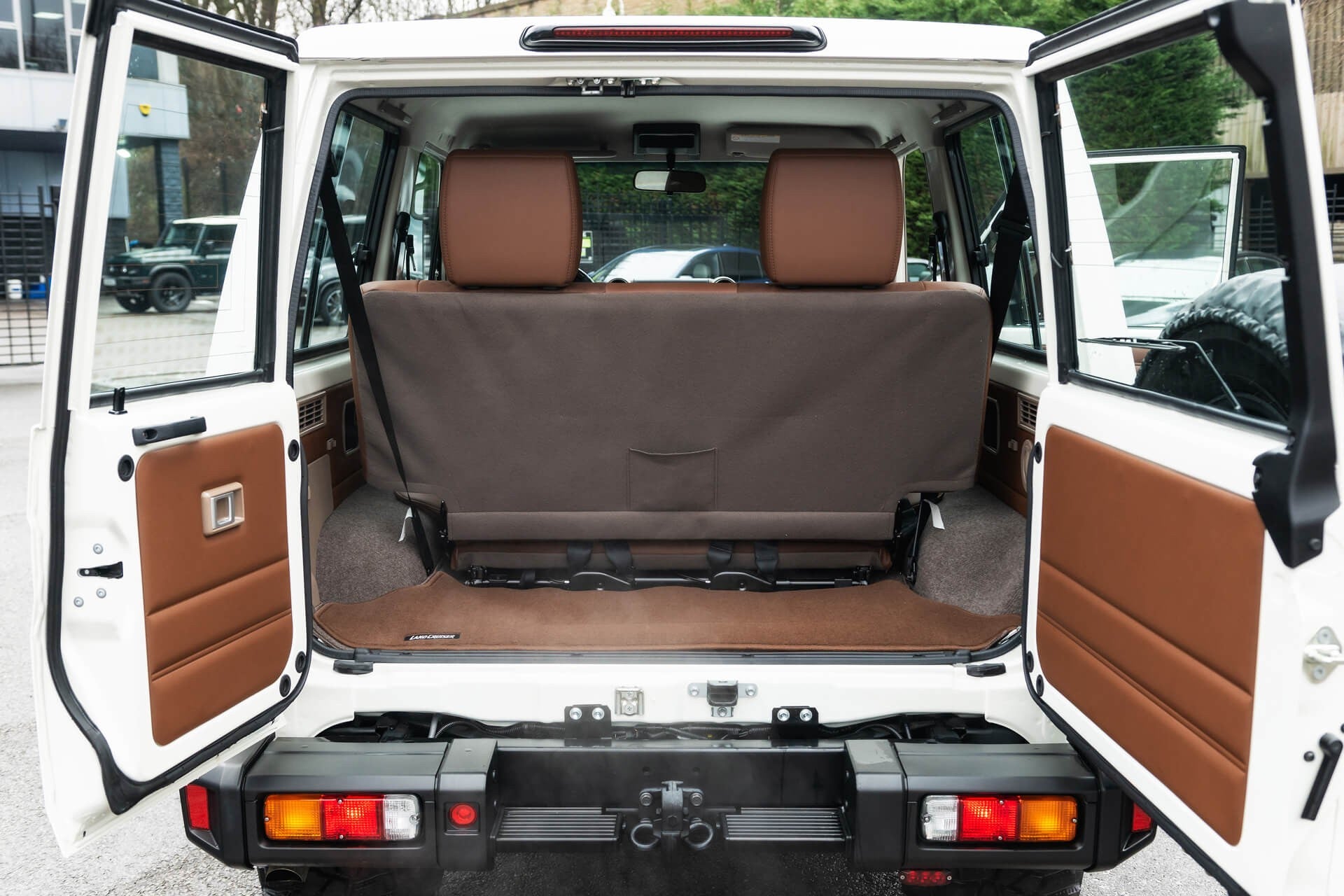 Toyota Land Cruiser 70 Series (Price excludes VAT)