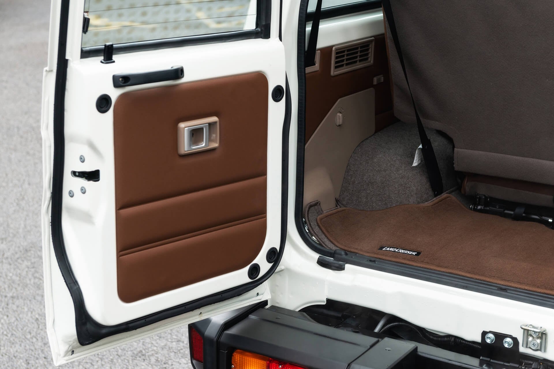 Toyota Land Cruiser 70 Series (Price excludes VAT)