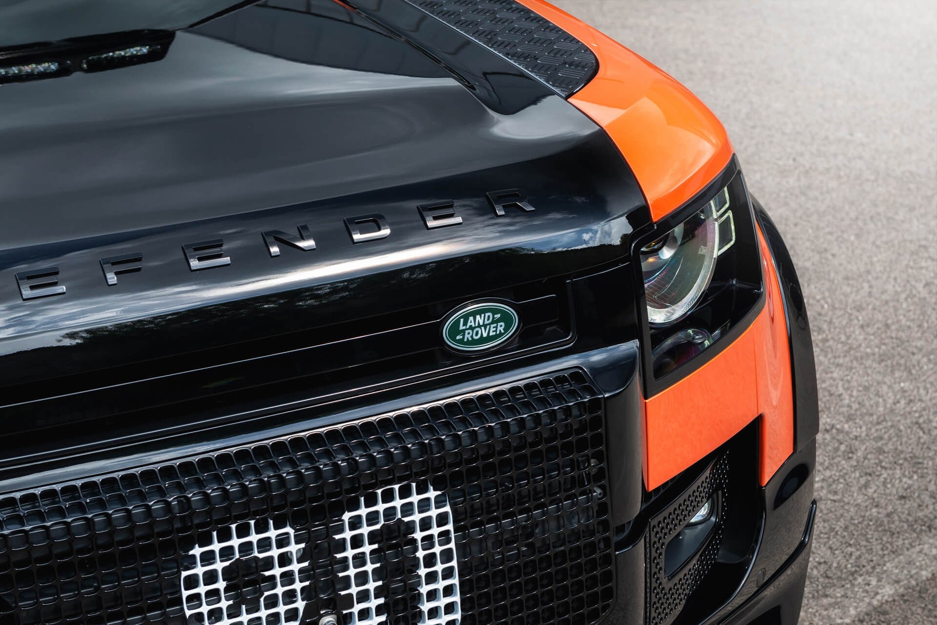 Land Rover Defender 90 Gallery Image