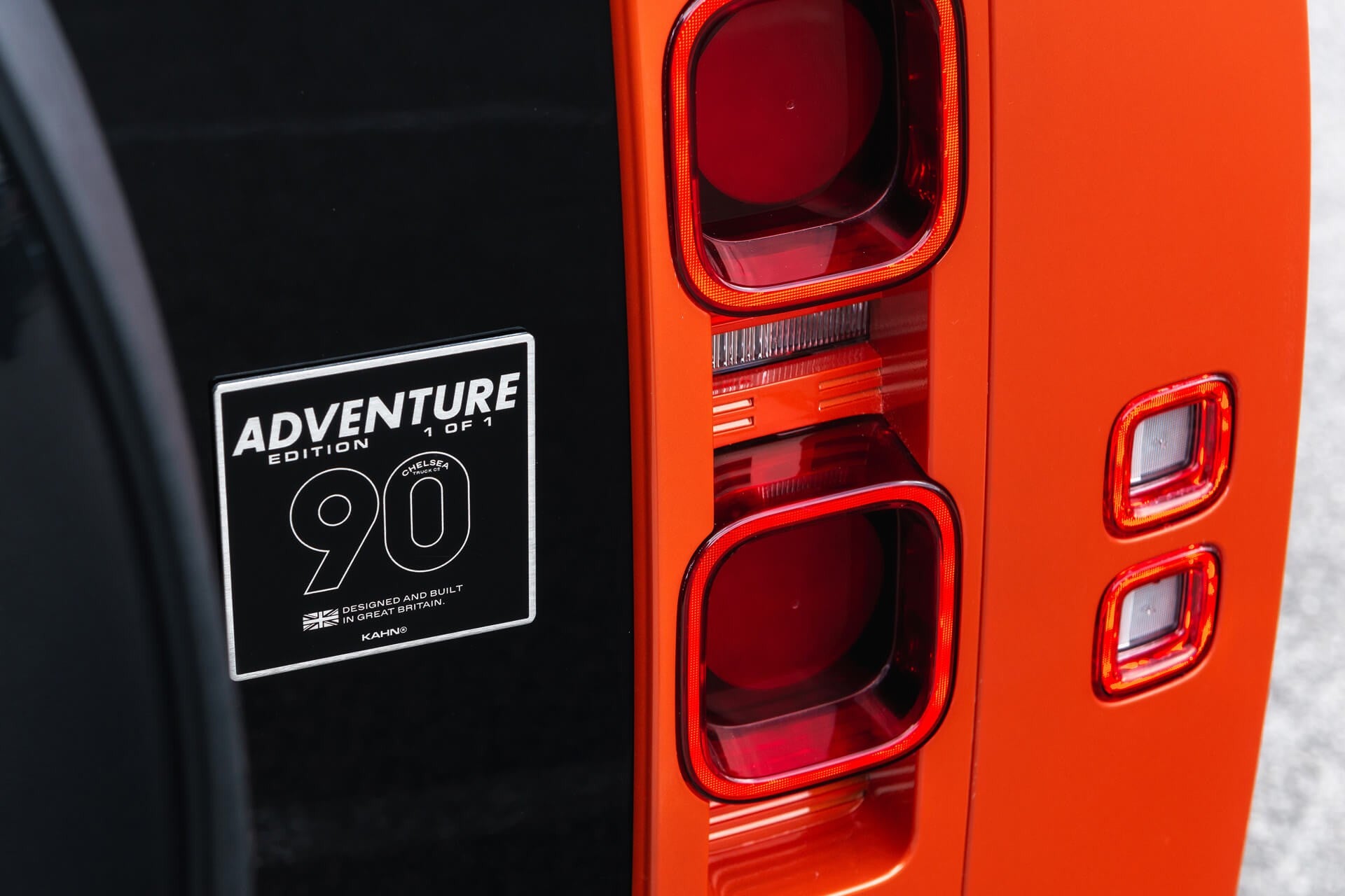 Land Rover Defender 90 Gallery Image