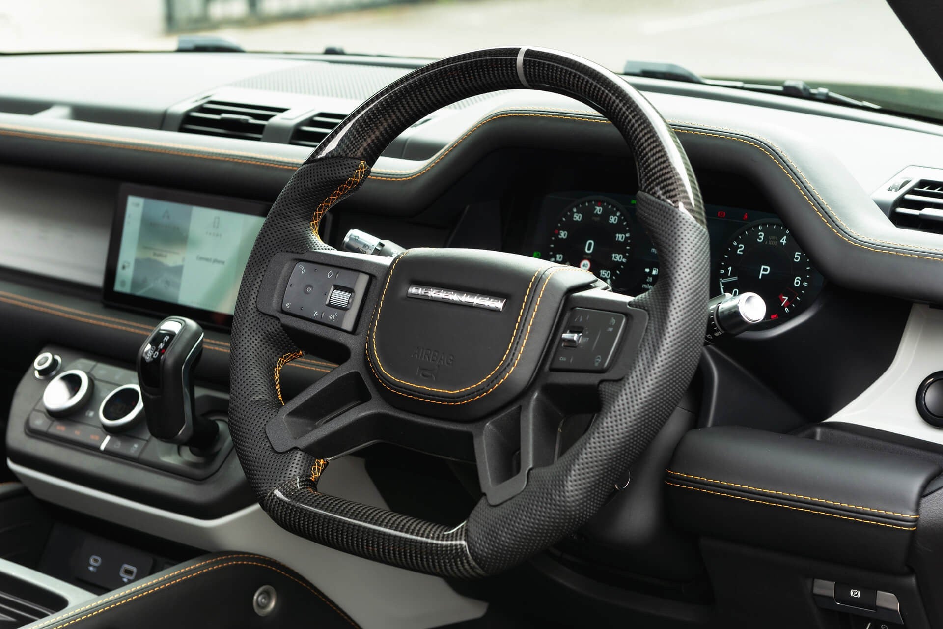 Land Rover Defender 90 Gallery Image