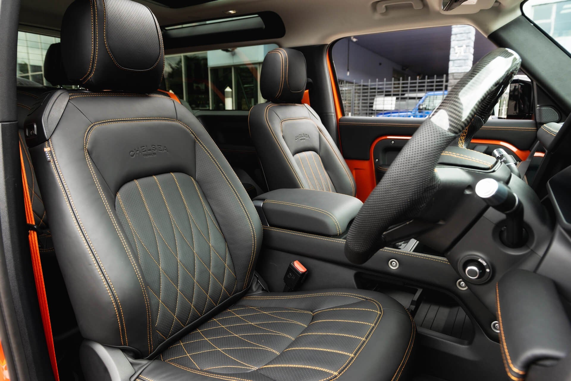 Land Rover Defender 90 Gallery Image