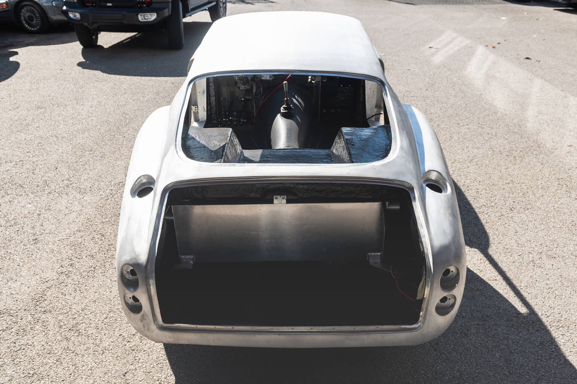Aston Martin DB4 Zagato Recreation Unfinished Project
