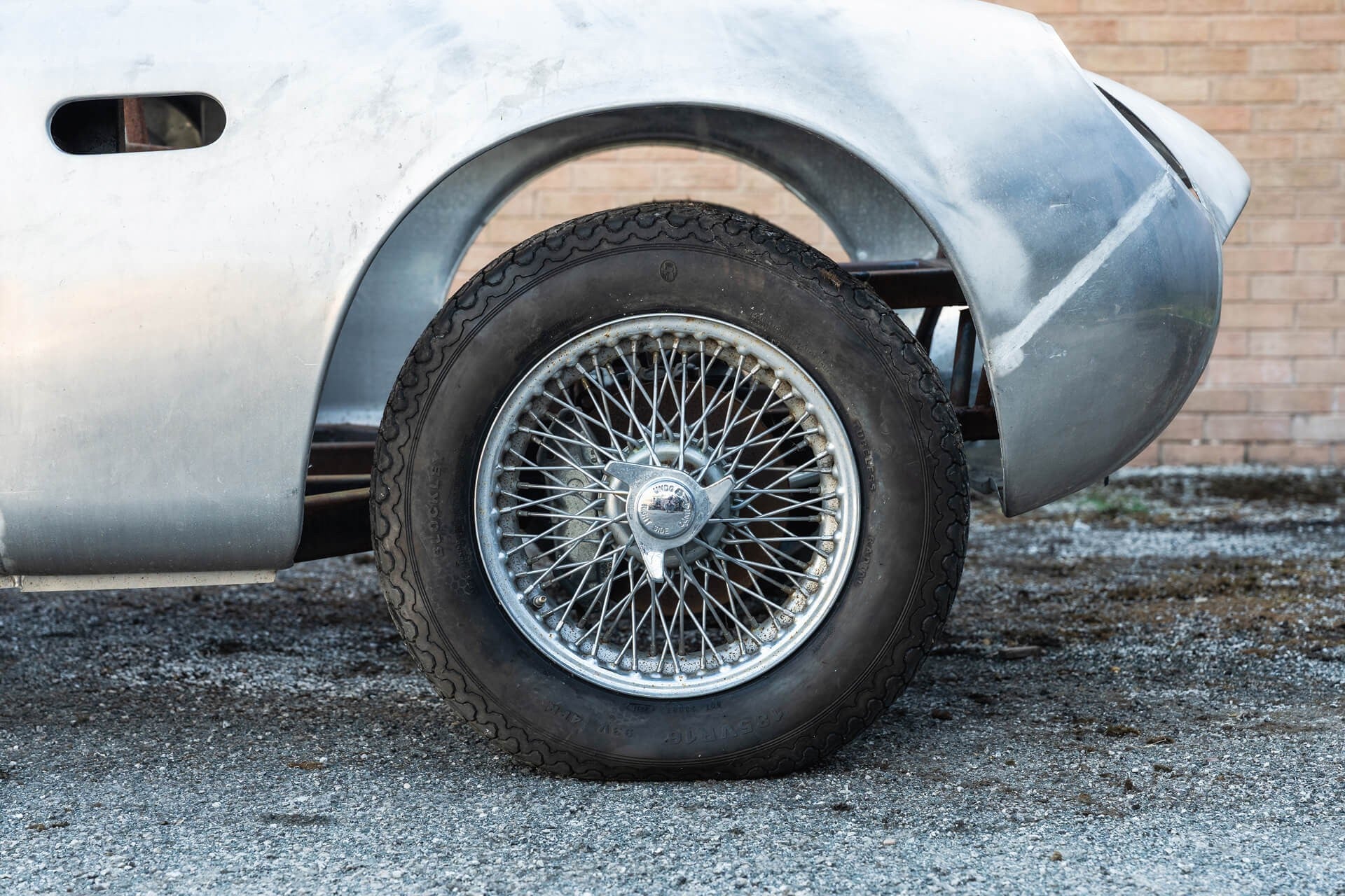 Aston Martin DB4 Zagato Recreation Unfinished Project