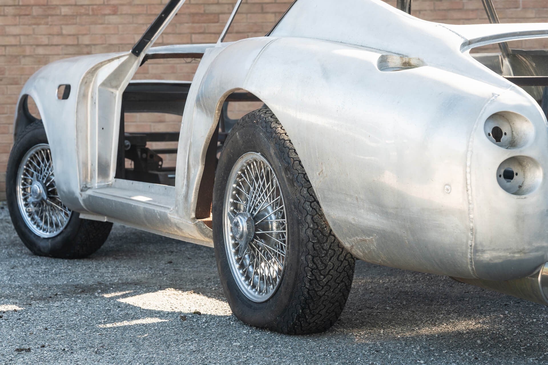Aston Martin DB4 Zagato Recreation Unfinished Project