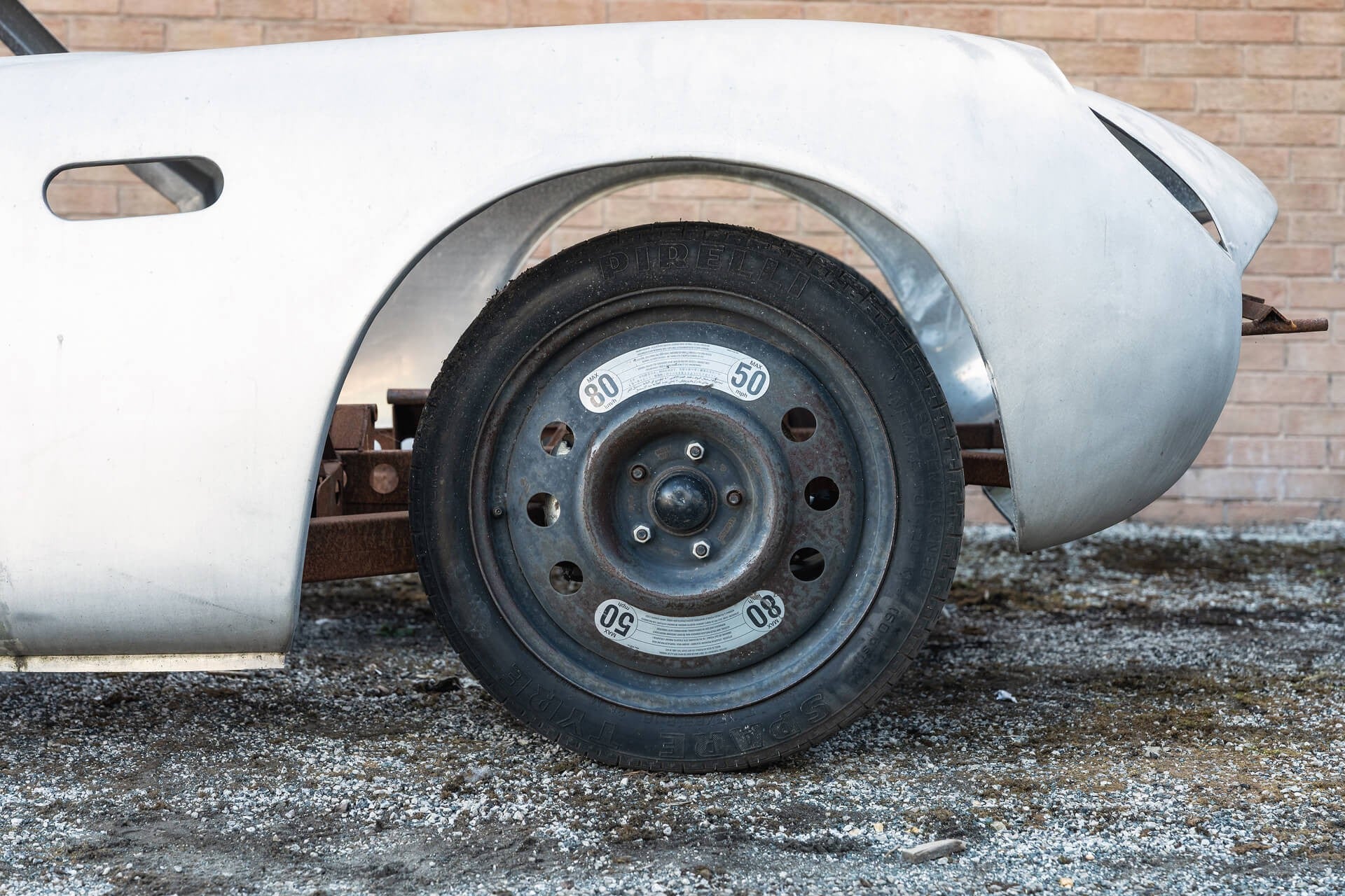 Aston Martin DB4 Zagato Recreation Unfinished Project