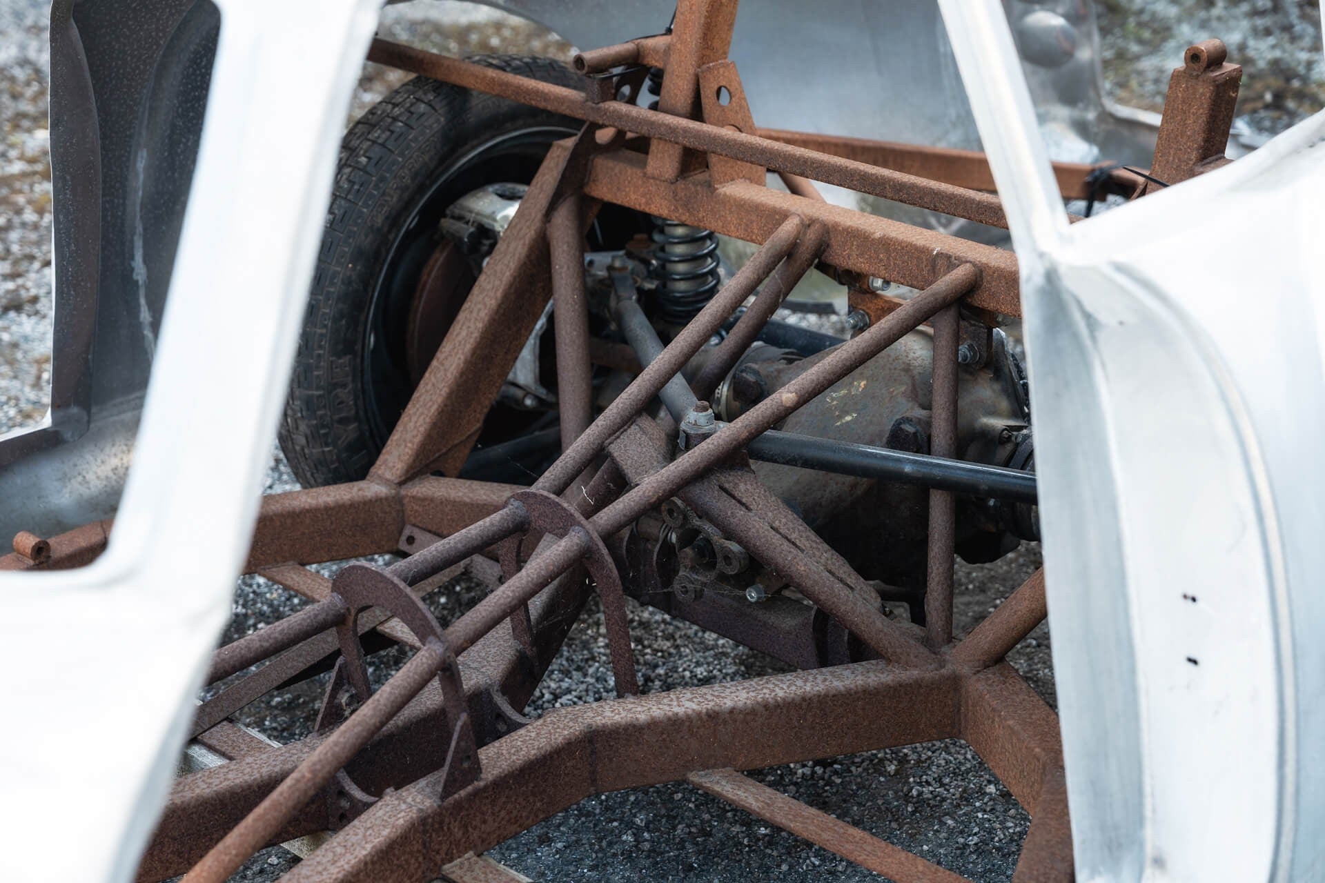 Aston Martin DB4 Zagato Recreation Unfinished Project