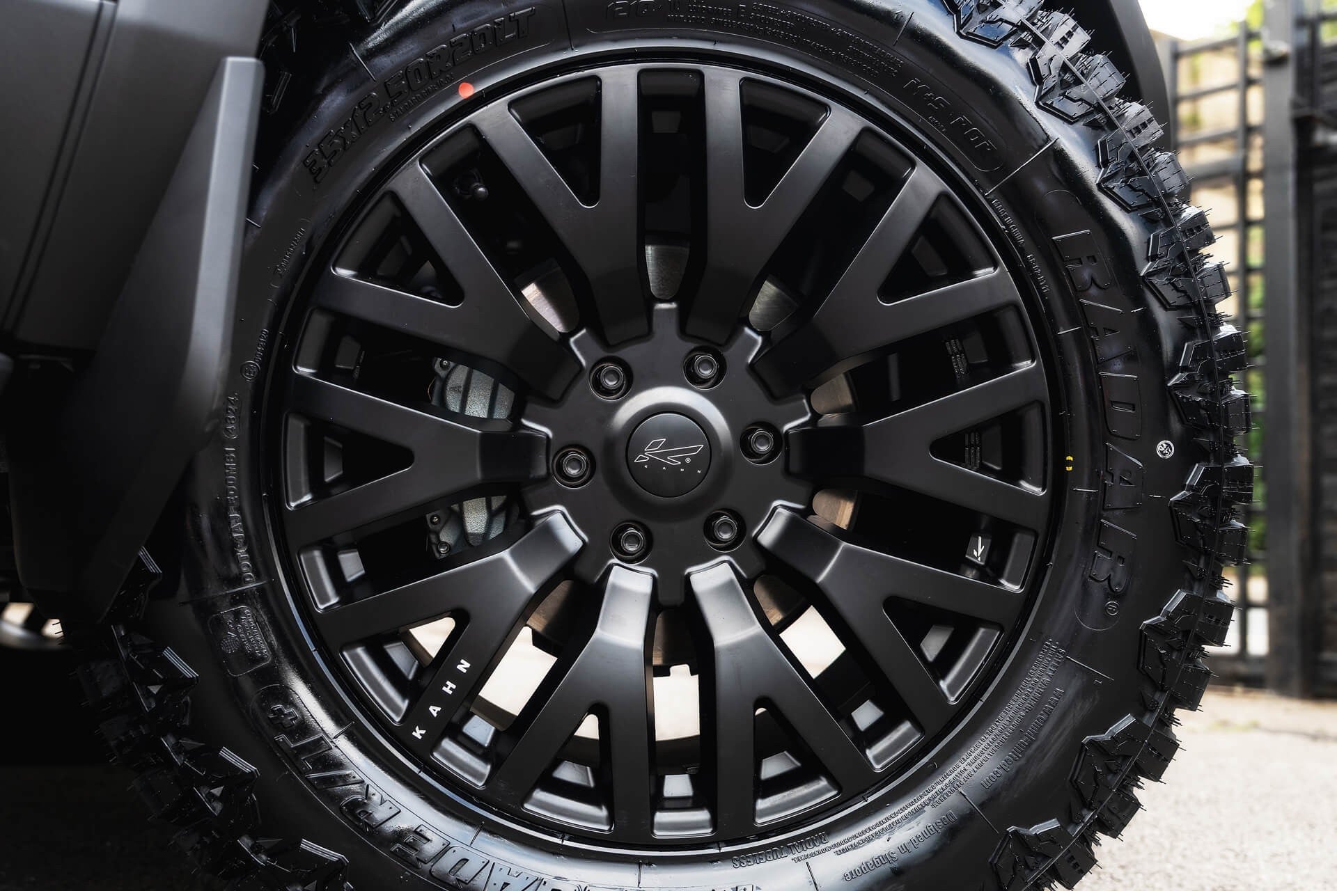 Toyota Land Cruiser 250 VX 2.7 Automatic Gallery Image