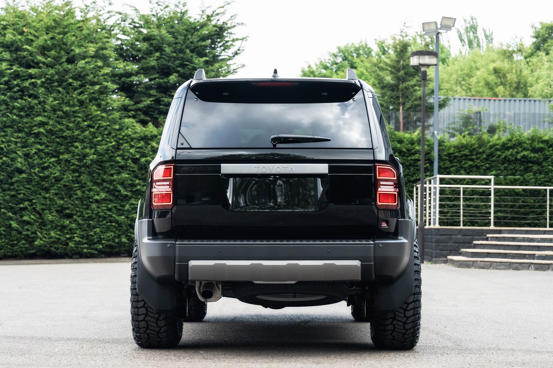 Toyota Land Cruiser 250 VX 2.7 Automatic Gallery Image