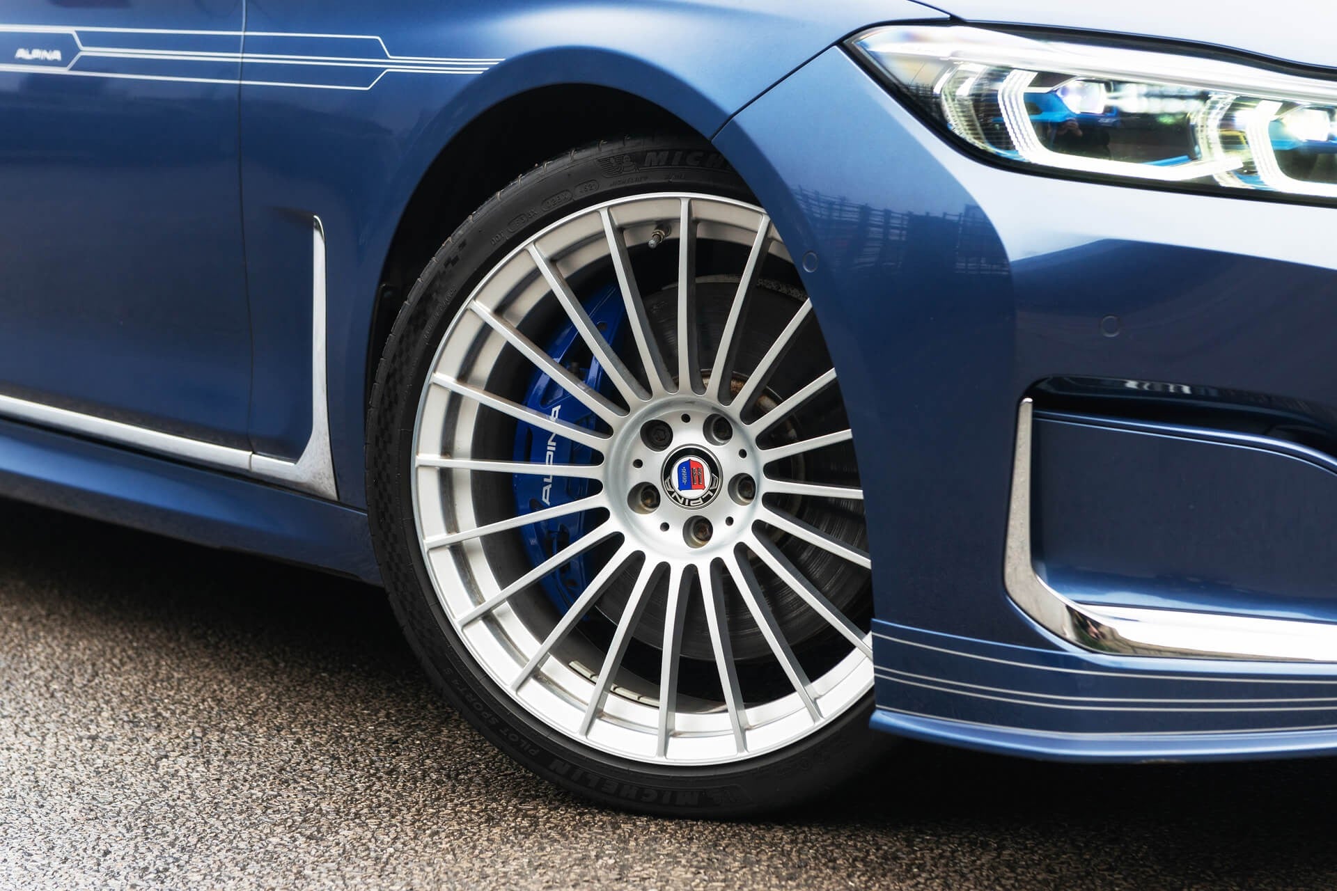 BMW Alpina B7 Gallery Image