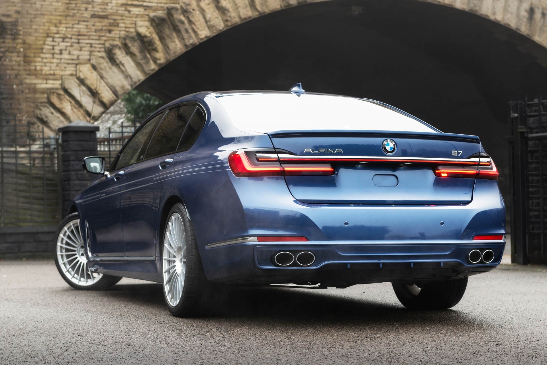 BMW Alpina B7 Gallery Image
