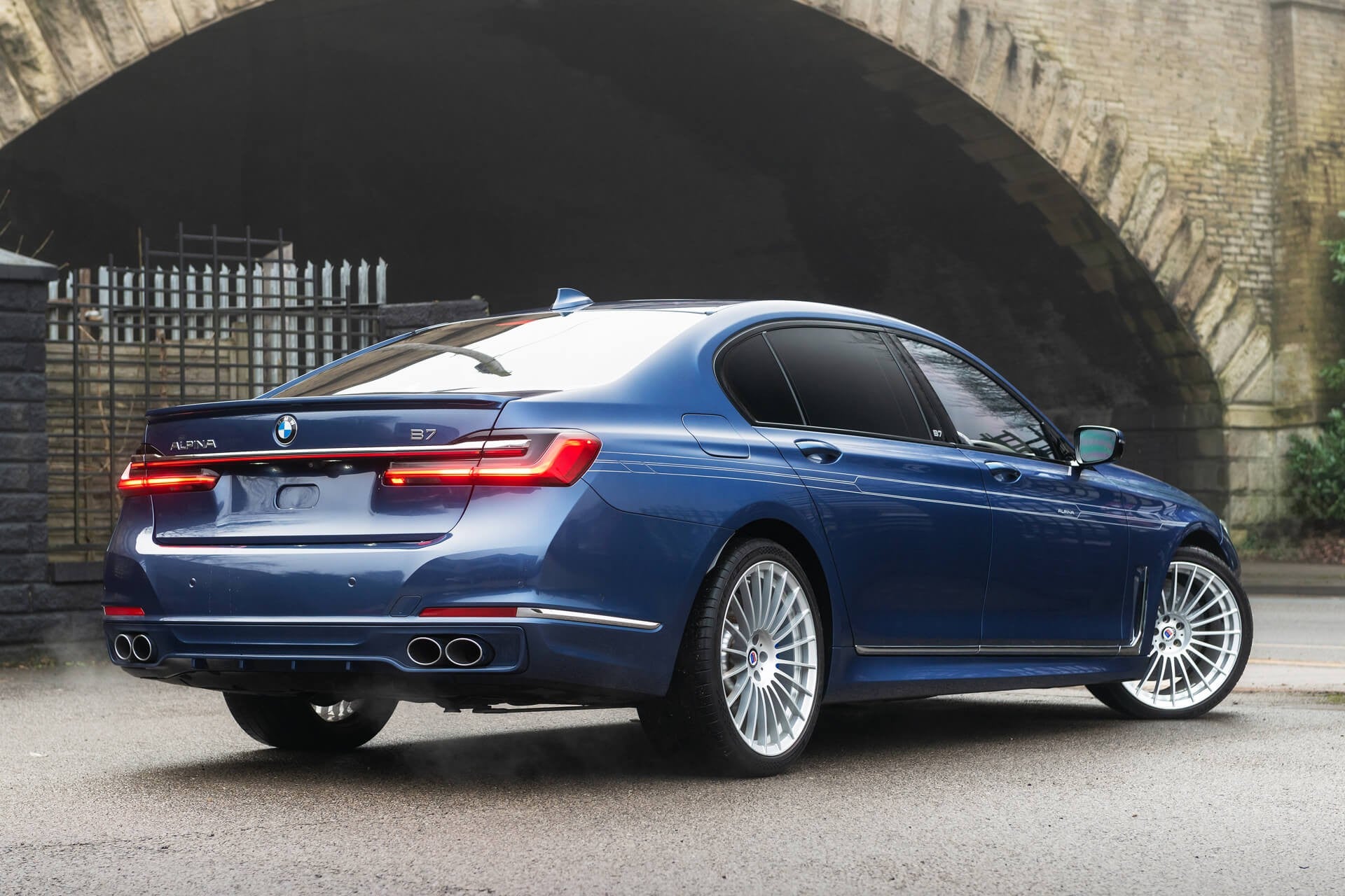 BMW Alpina B7 Gallery Image