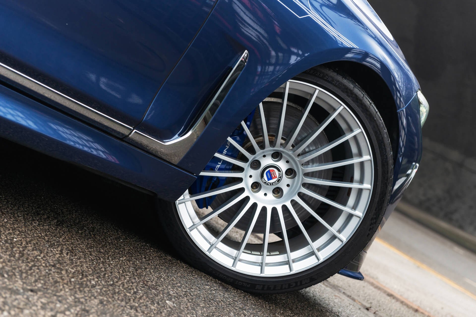 BMW Alpina B7 Gallery Image