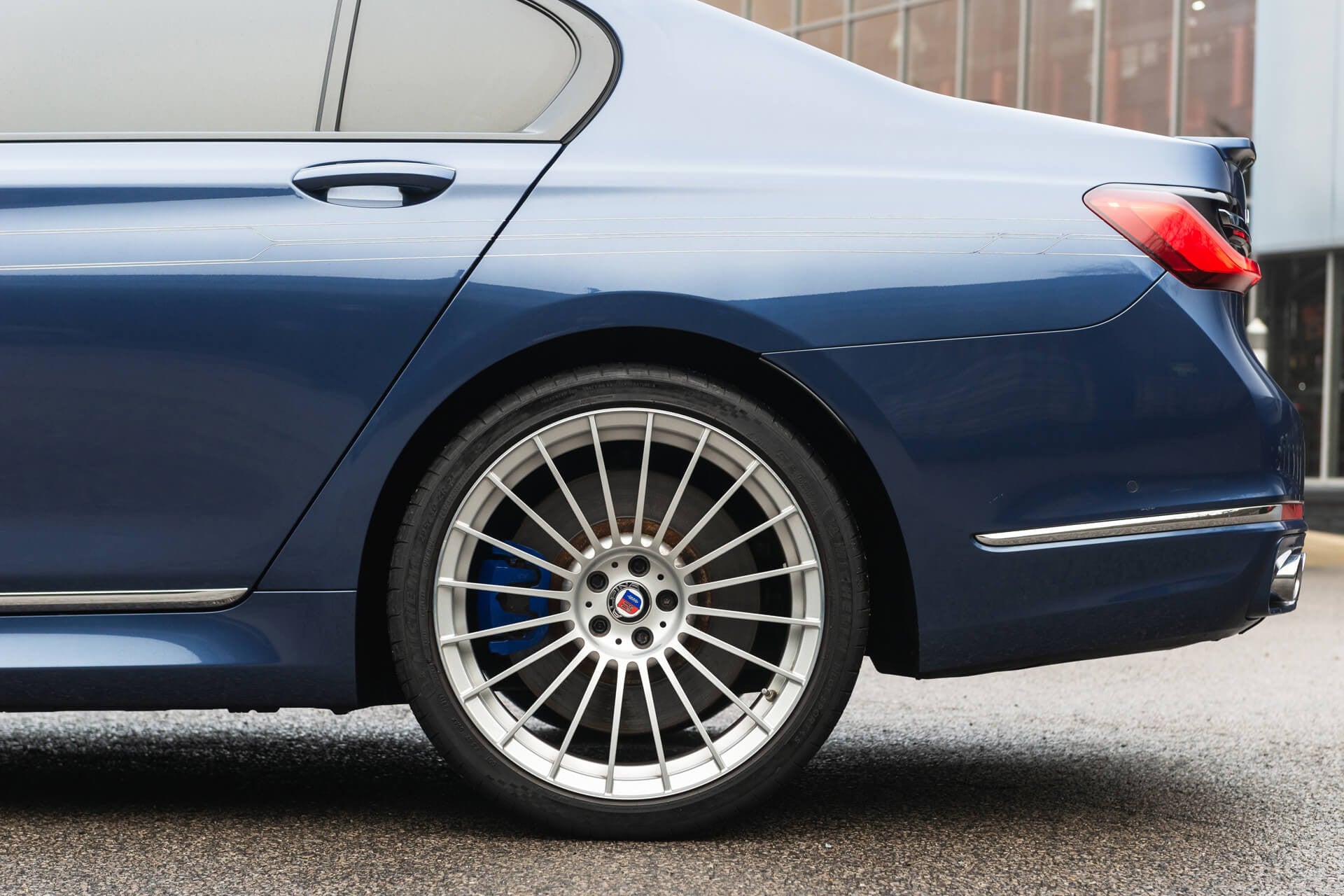 BMW Alpina B7 Gallery Image