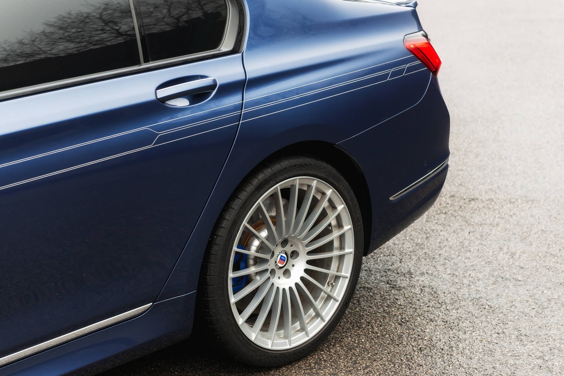 BMW Alpina B7 Gallery Image
