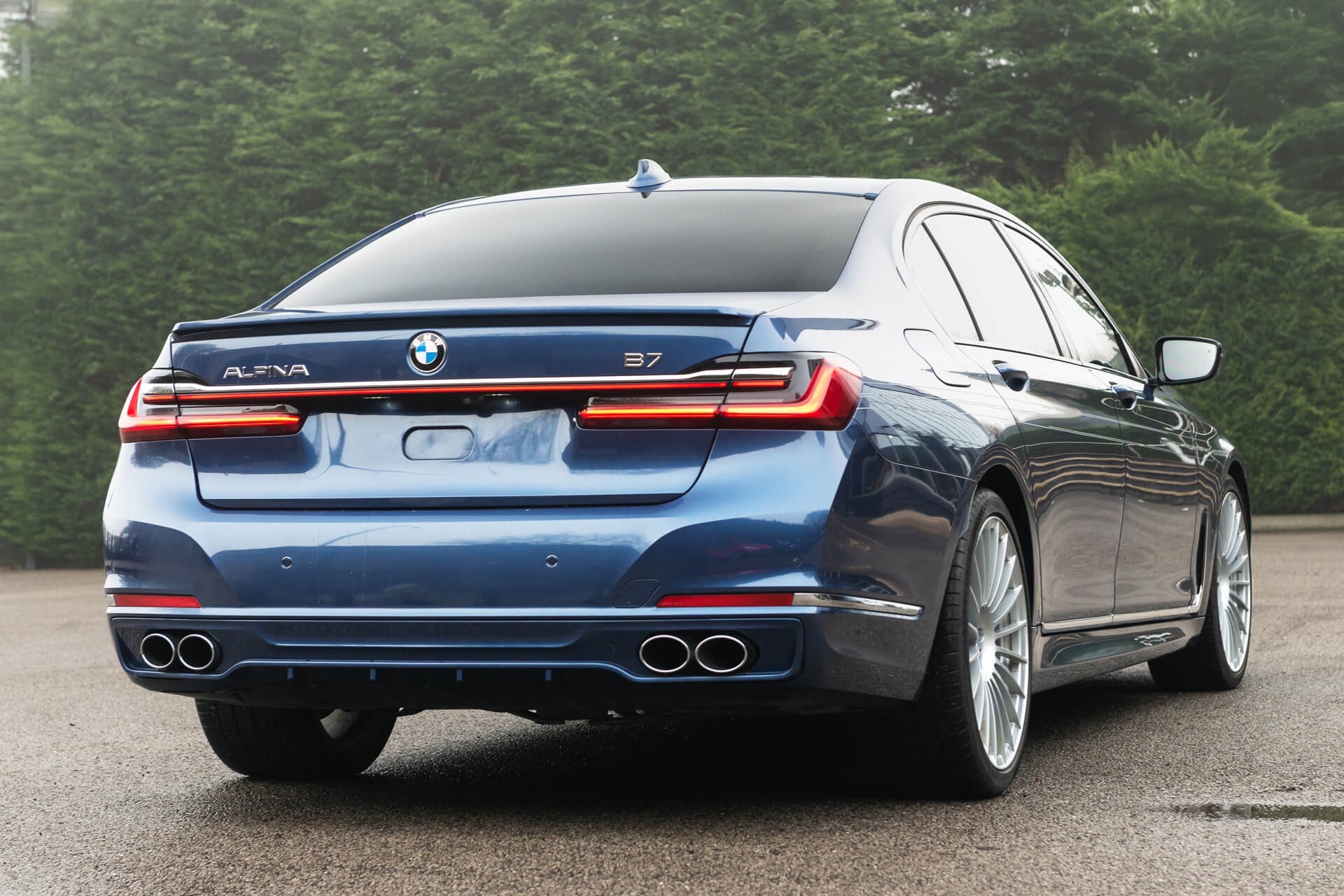 BMW Alpina B7 Gallery Image