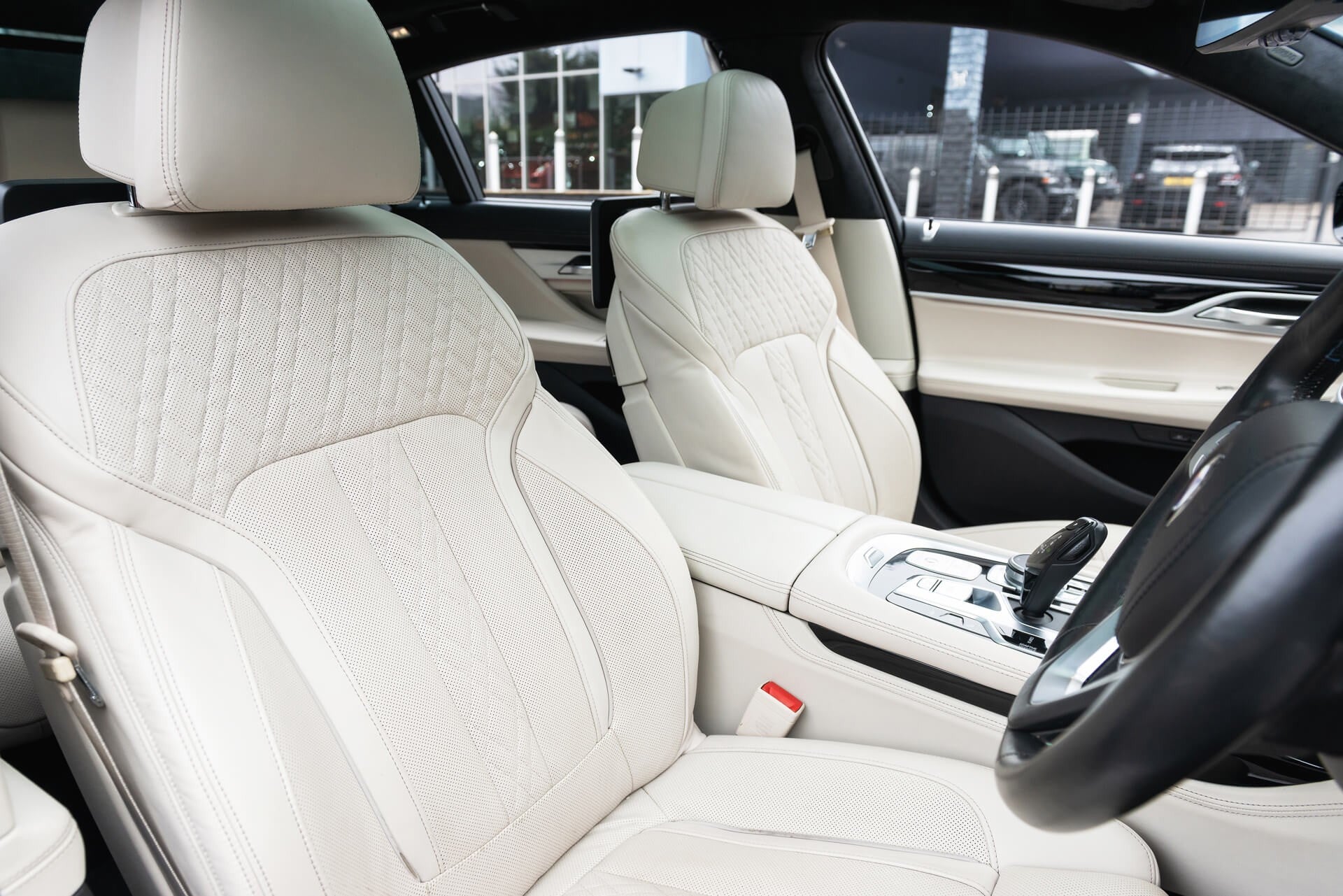BMW Alpina B7 Gallery Image