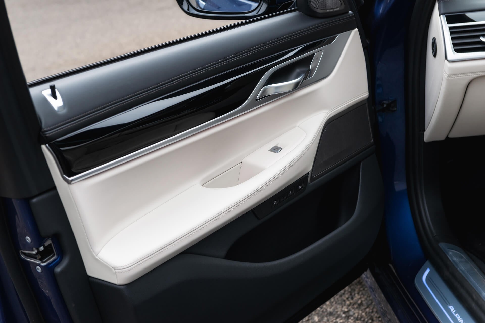 BMW Alpina B7 Gallery Image