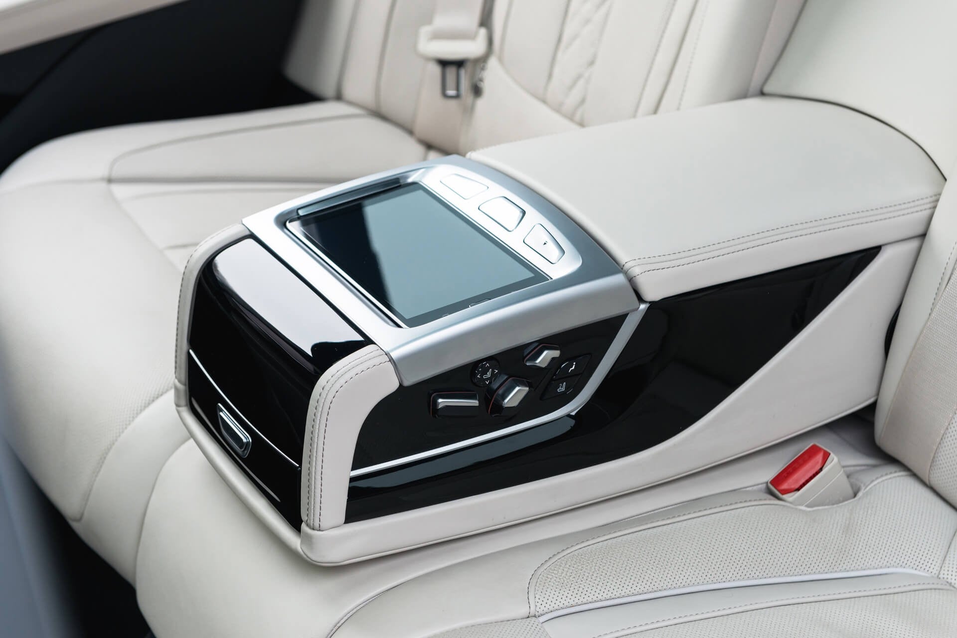 BMW Alpina B7 Gallery Image