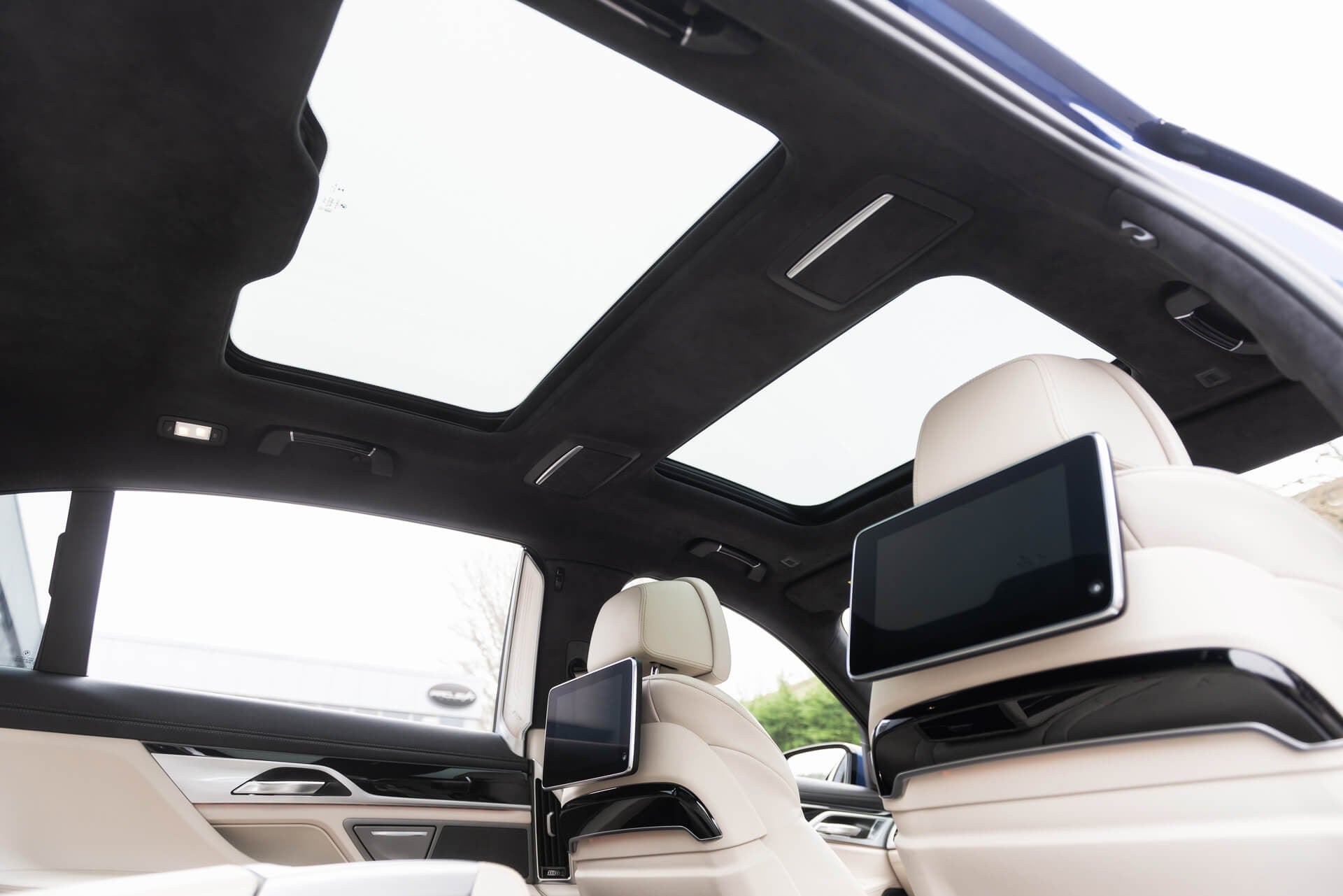 BMW Alpina B7 Gallery Image
