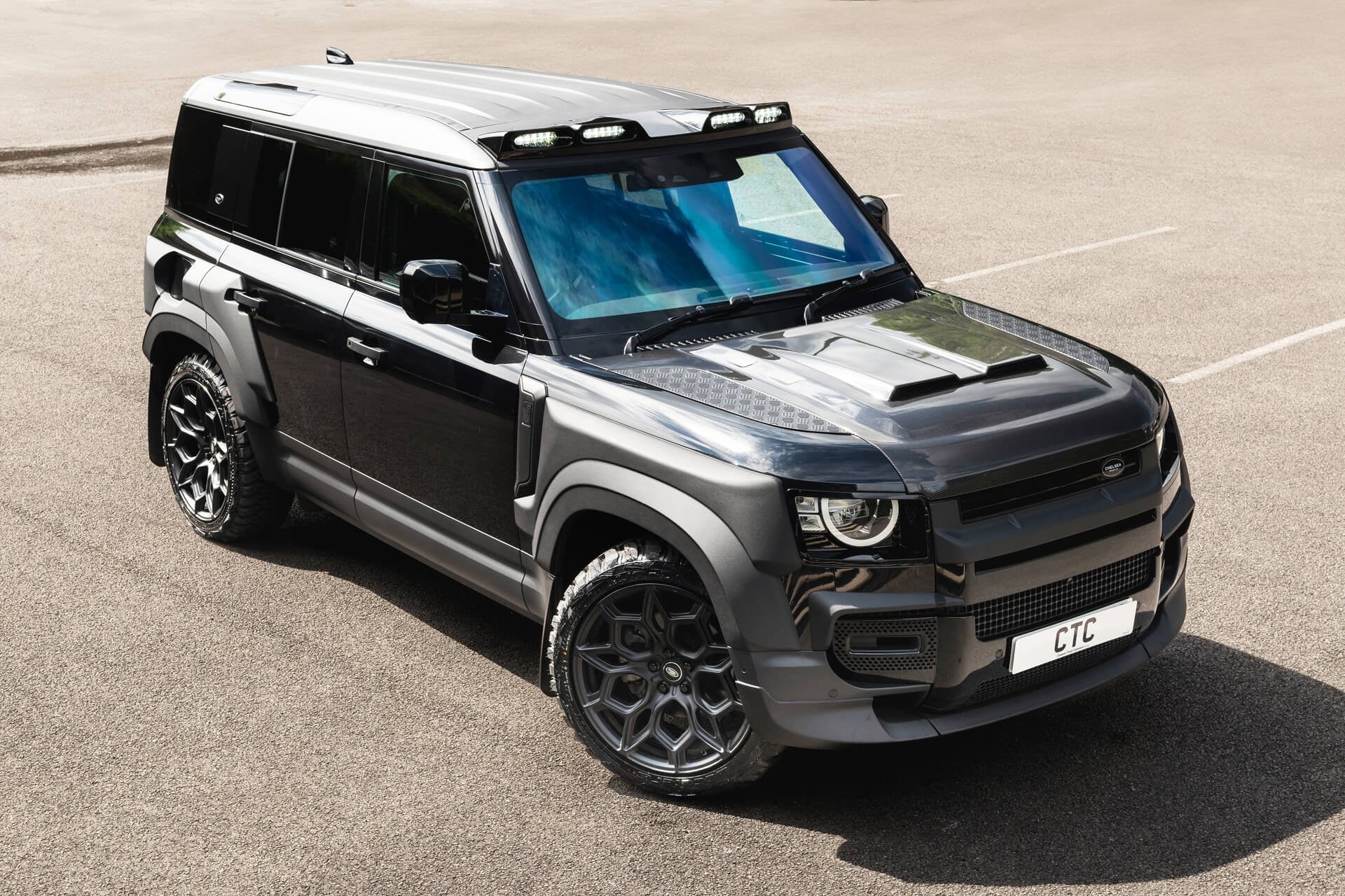 Land Rover Defender 110