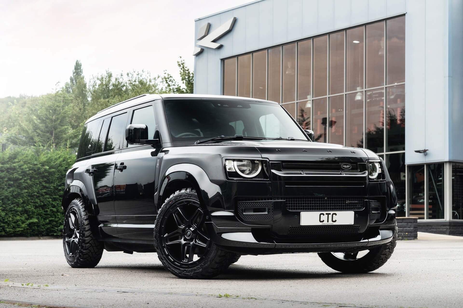 Land Rover Defender 110