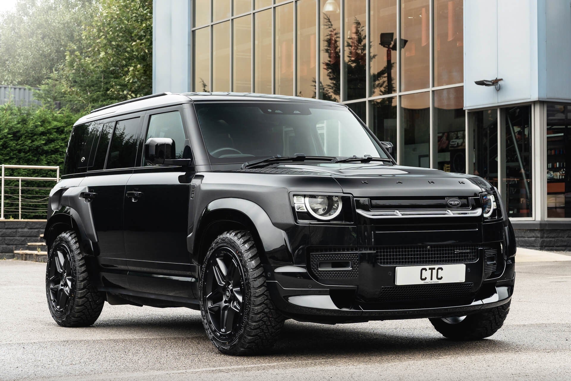 Land Rover Defender 110