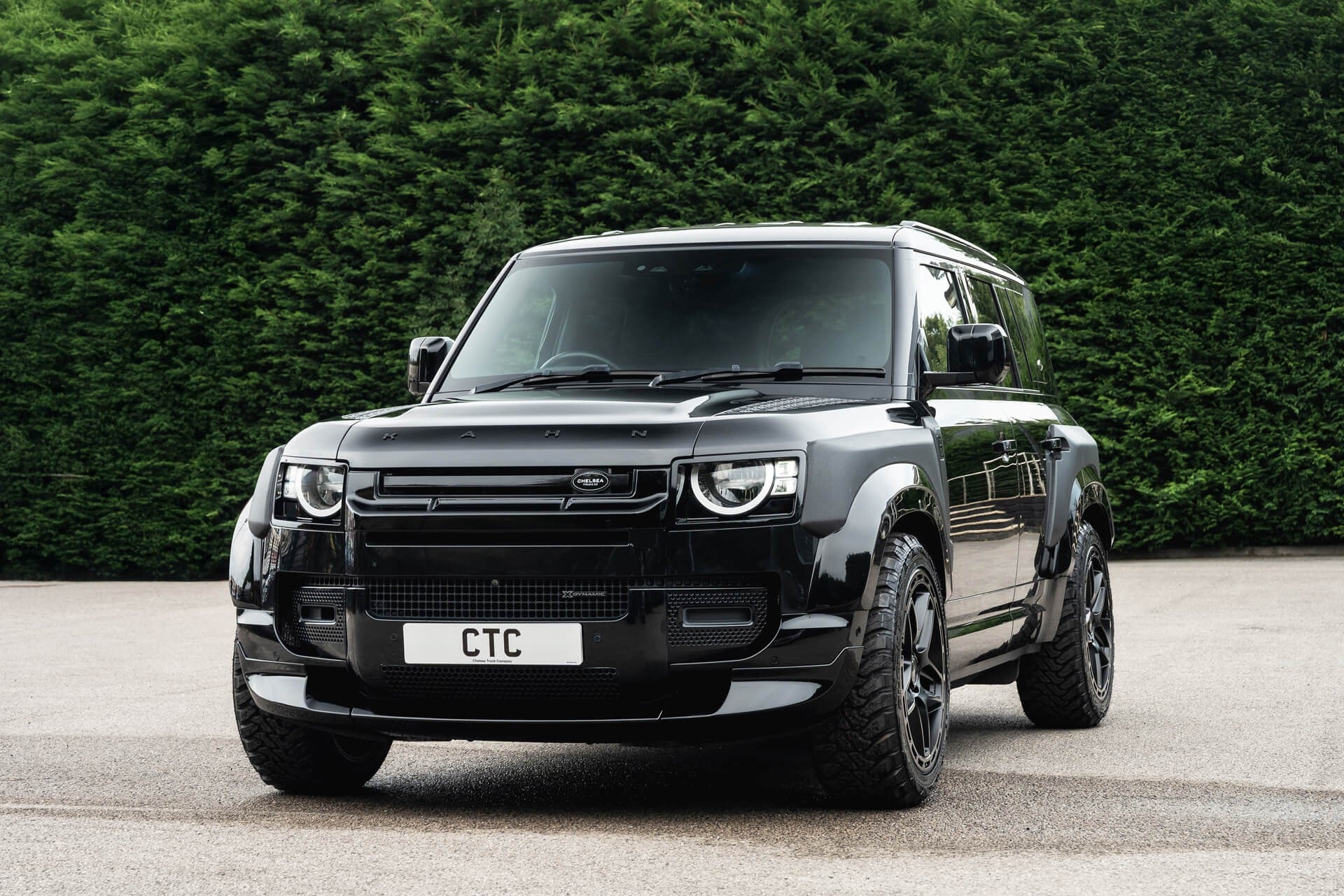 Land Rover Defender 110