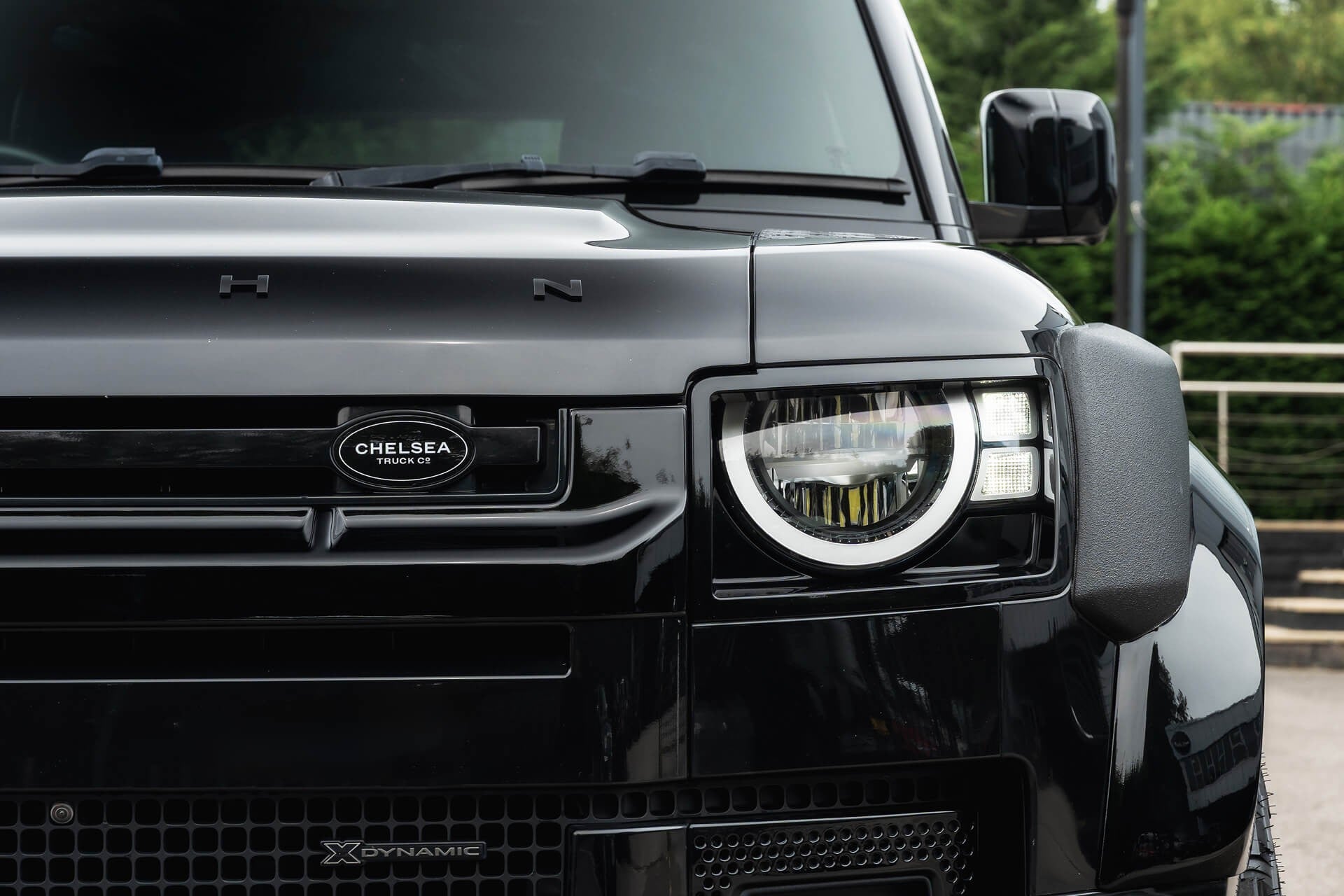 Land Rover Defender 110