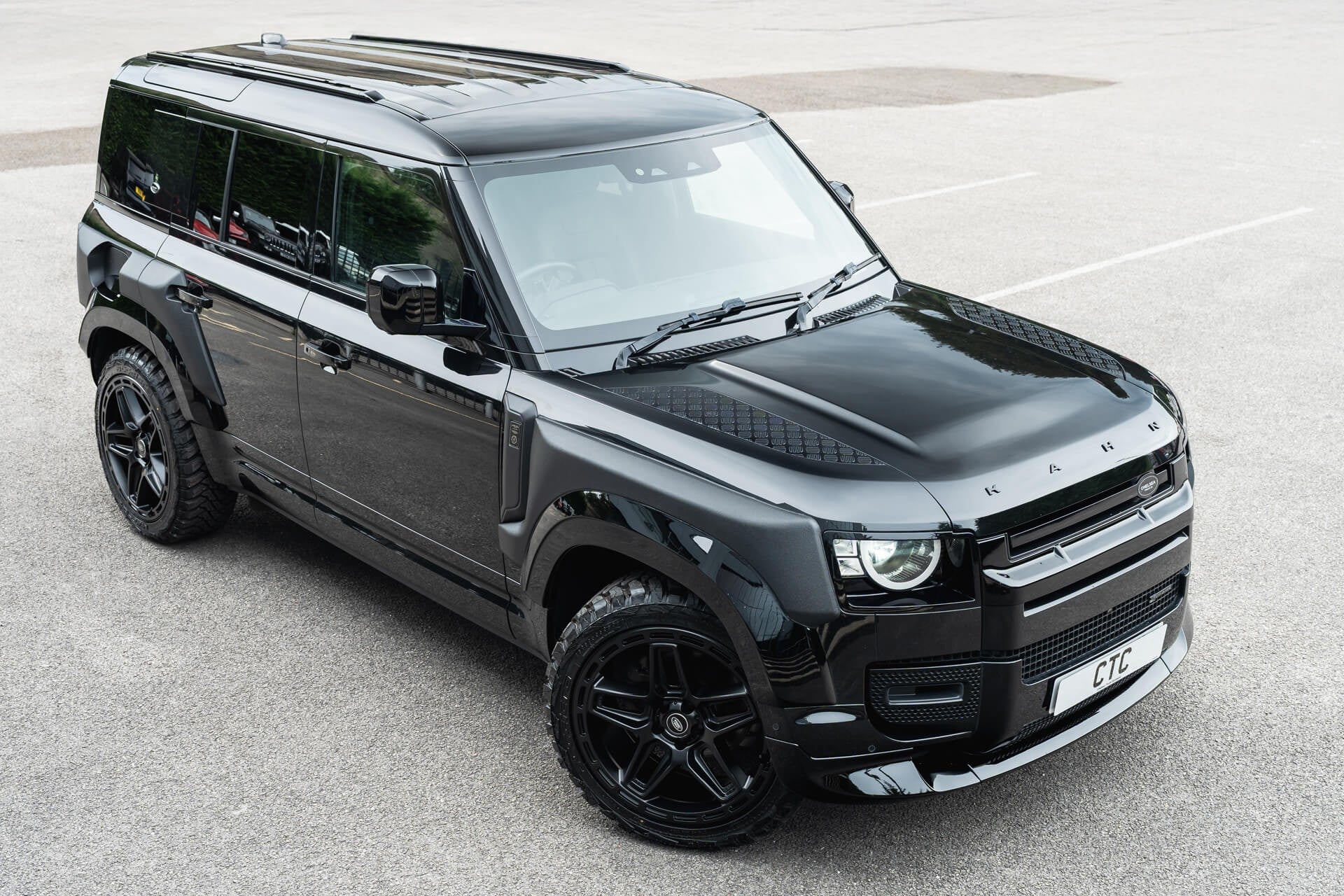 Land Rover Defender 110