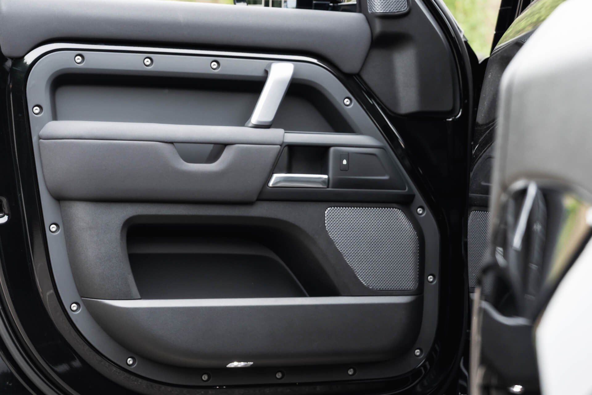Land Rover Defender 110