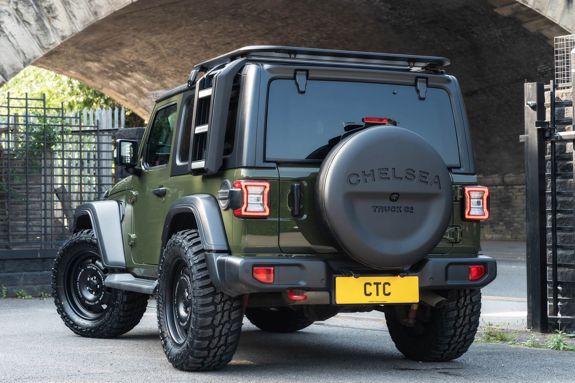 Jeep Wrangler Rubicon Gallery Image