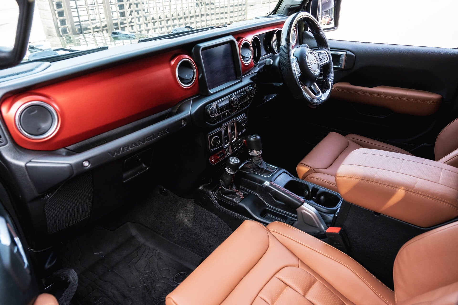 Jeep Wrangler Rubicon Gallery Image