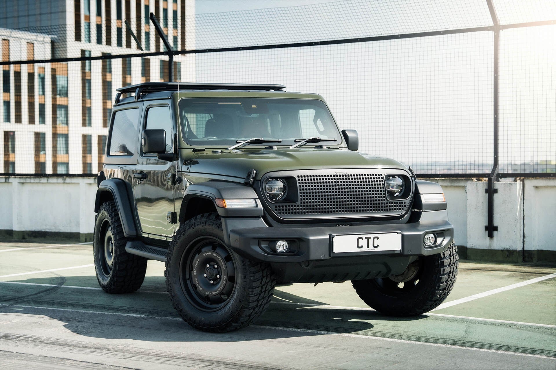 Jeep Wrangler Rubicon Gallery Image