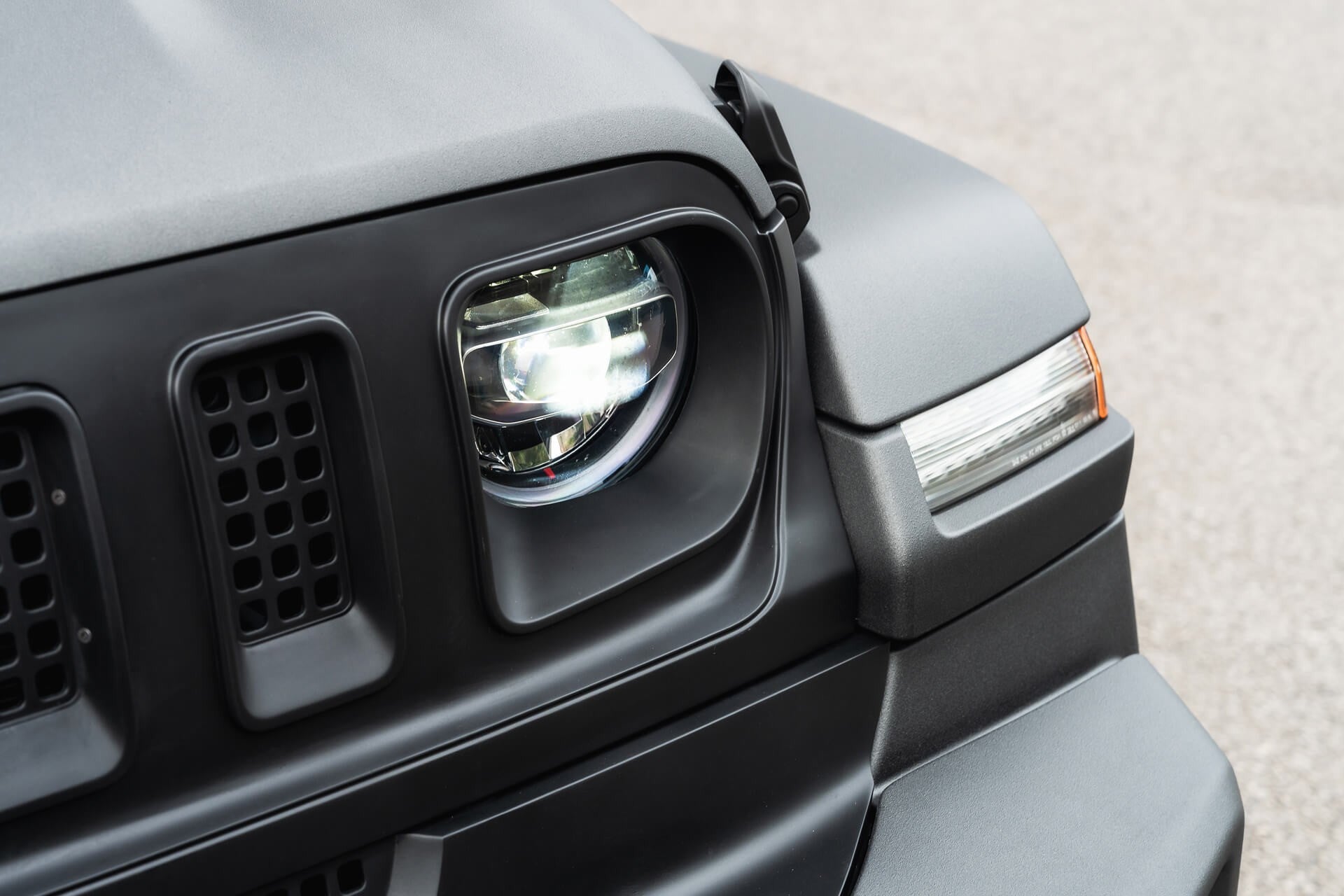 Jeep Wrangler Sahara Unlimited Gallery Image