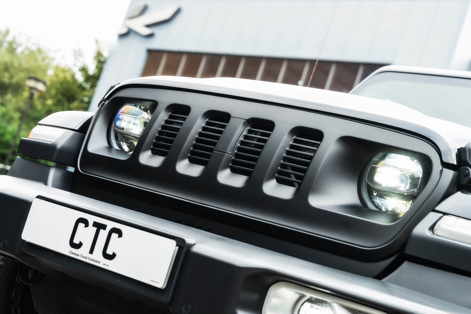 Jeep Wrangler Sahara Unlimited Gallery Image