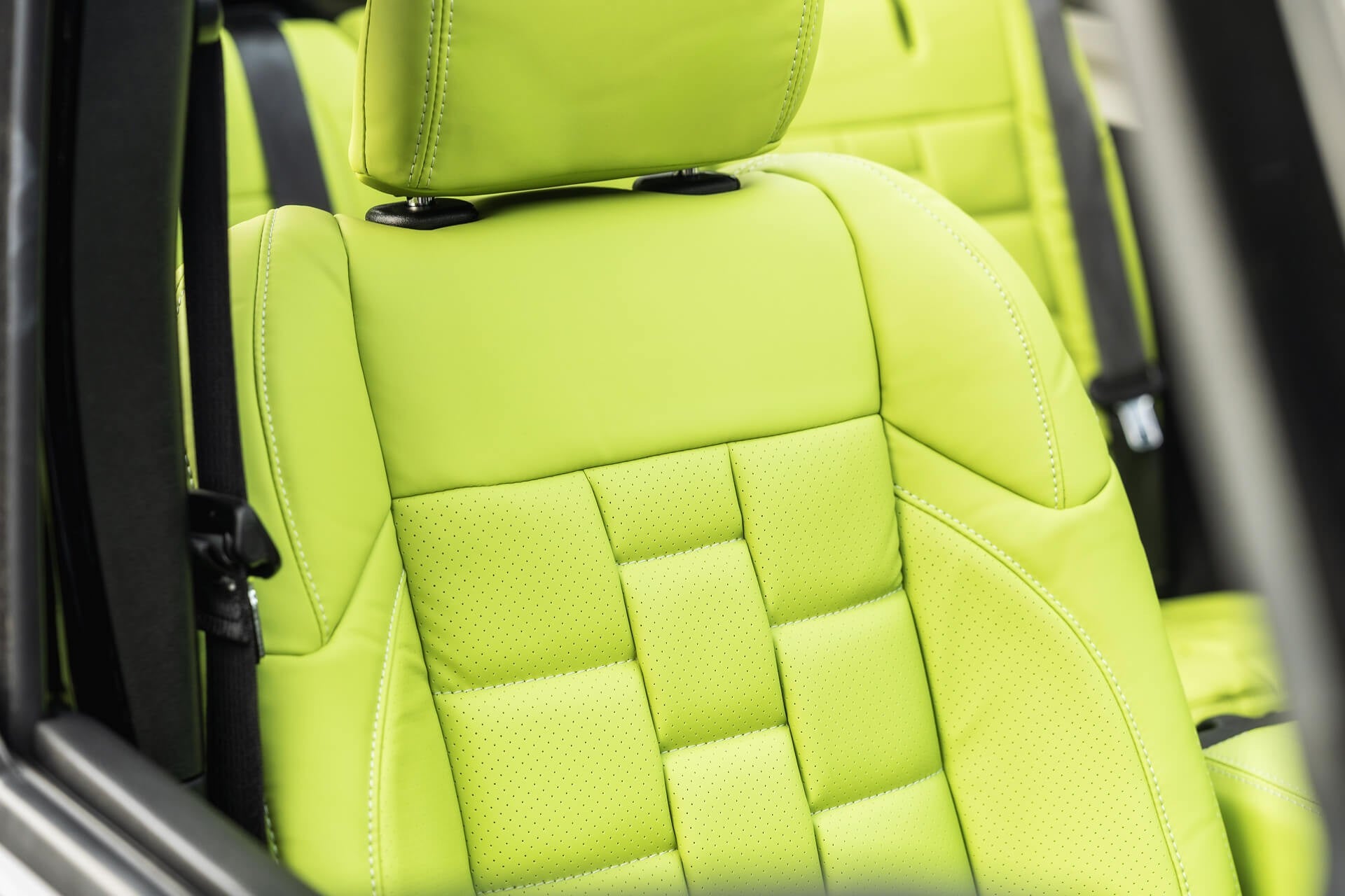 Jeep Wrangler Sahara Unlimited Gallery Image