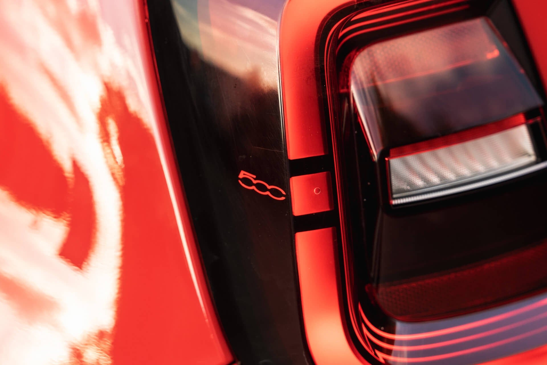Fiat 500e RED  Designio by KAHN® Gallery Image