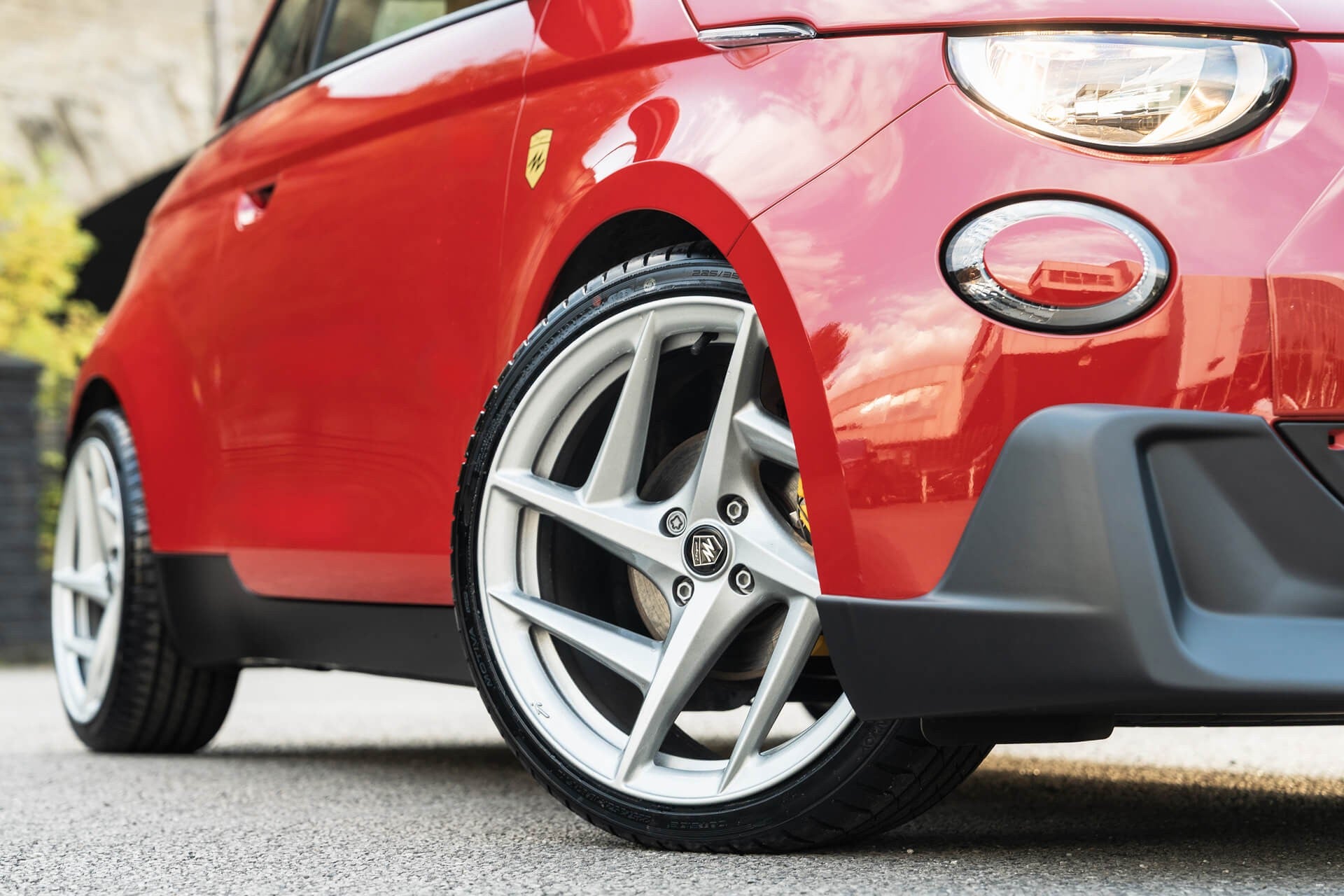 Fiat 500e RED  Designio by KAHN® Gallery Image