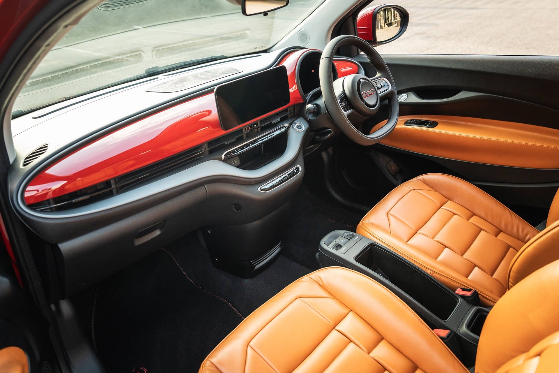 Fiat 500e RED  Designio by KAHN® Gallery Image