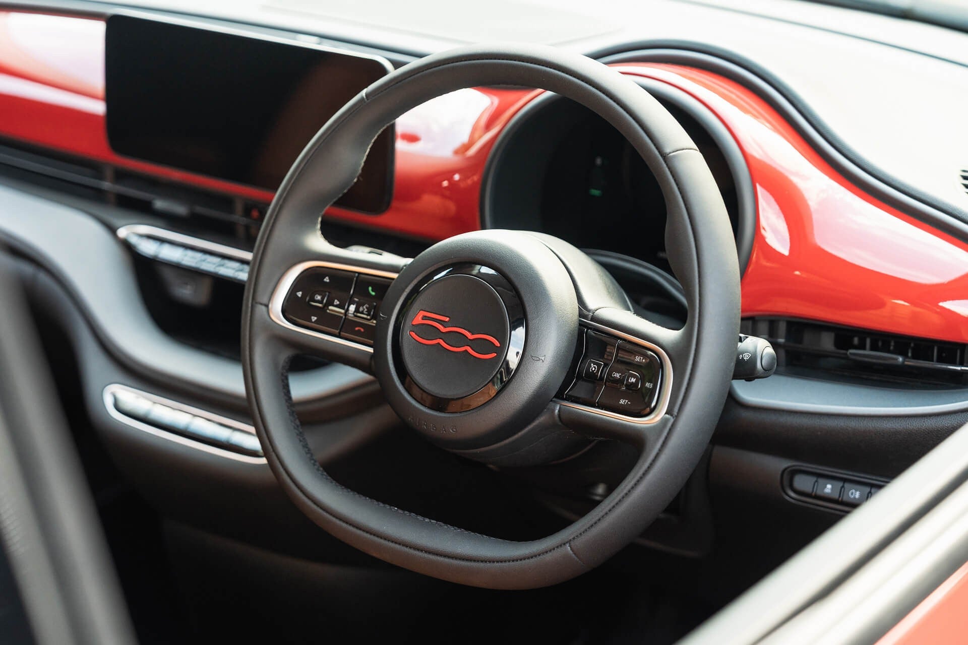 Fiat 500e RED  Designio by KAHN® Gallery Image