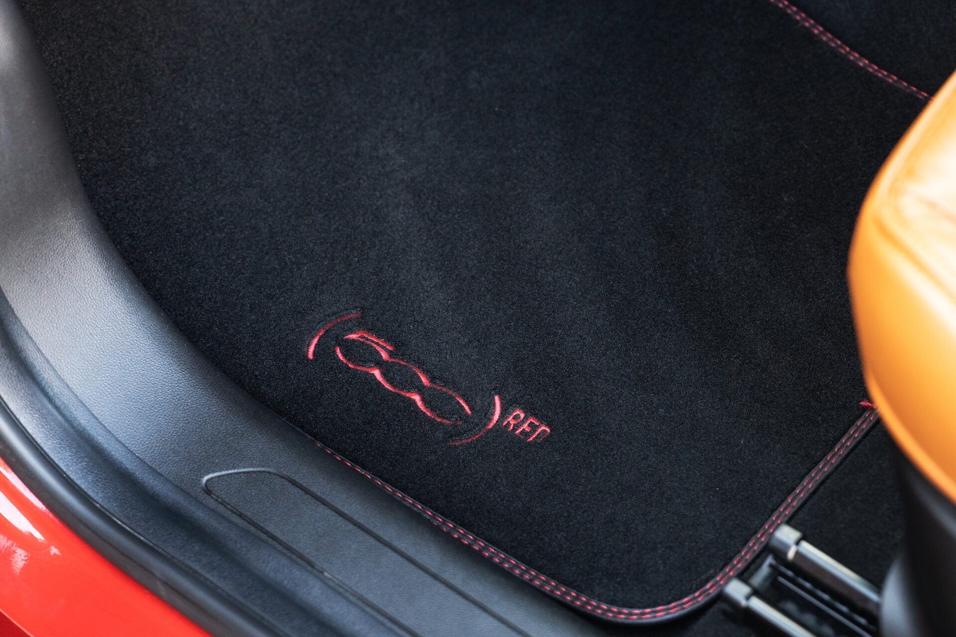 Fiat 500e RED  Designio by KAHN® Gallery Image