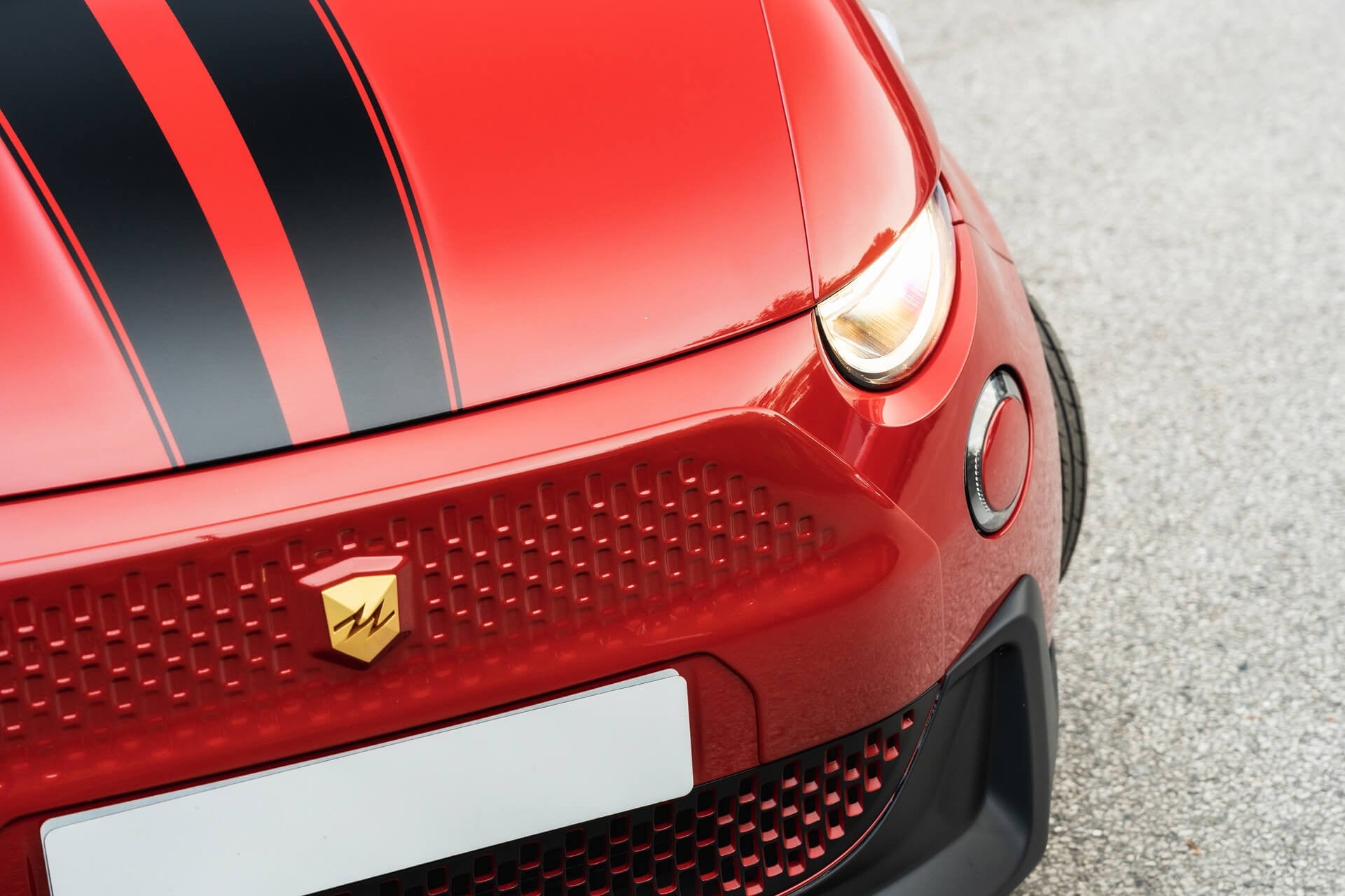 Fiat 500e RED  Designio by KAHN® Gallery Image