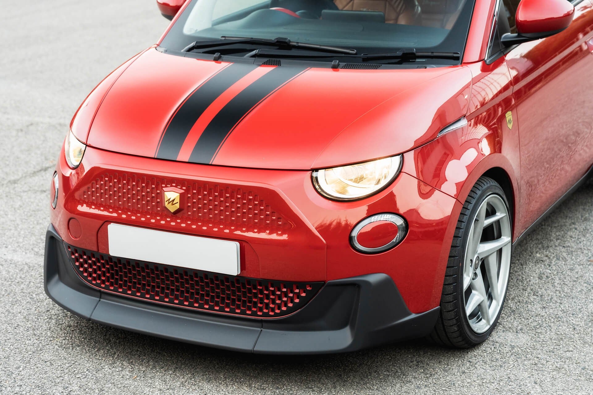 Fiat 500e RED  Designio by KAHN® Gallery Image